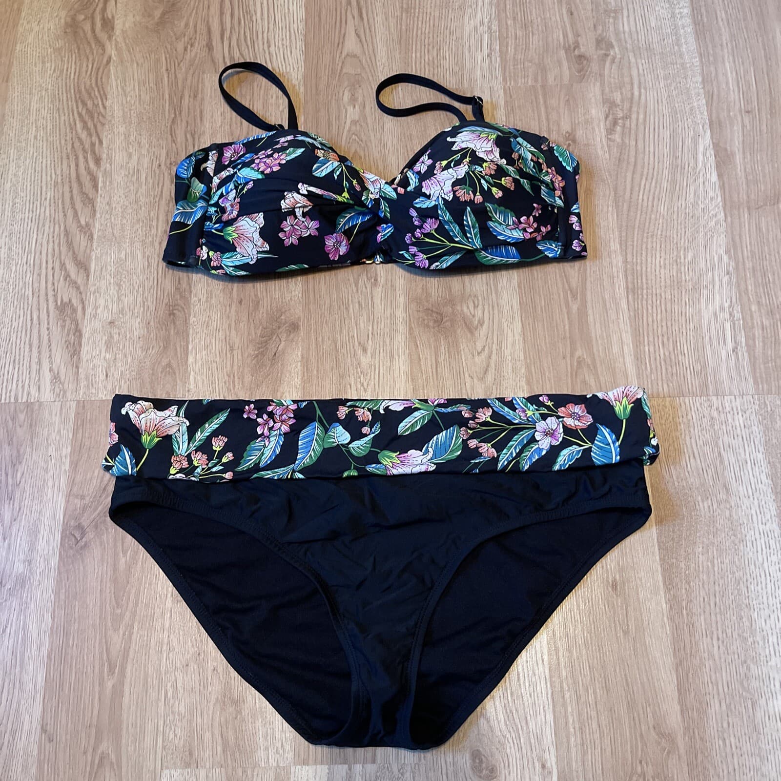 Apt. 9 womens black floral bikini XL Swimsuit