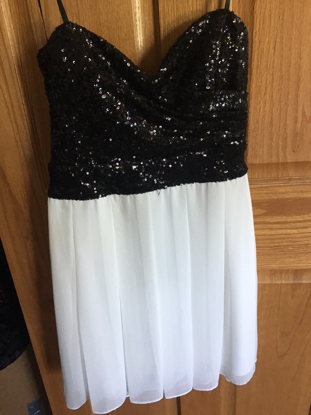 Special Occassion Or Homecoming Dress. Jr Size 9