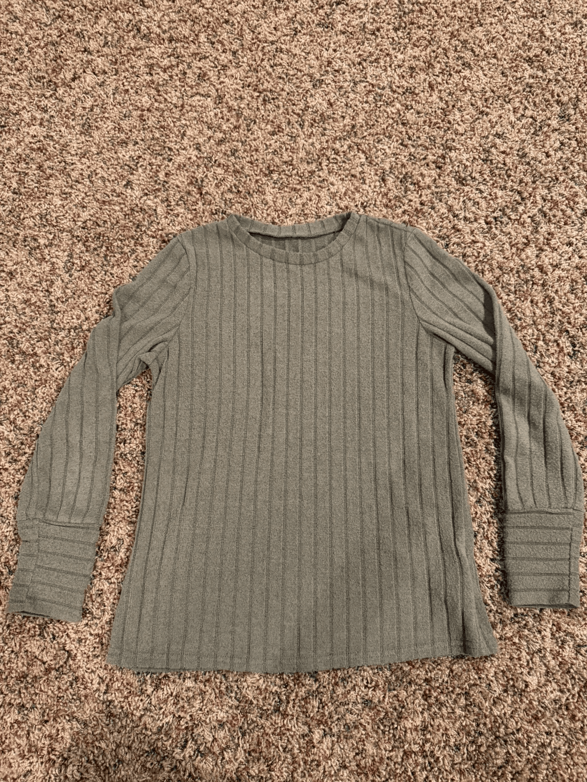 Shein Olive Army Green soft long sleeve crew neck ribbed shirt Small NWOT