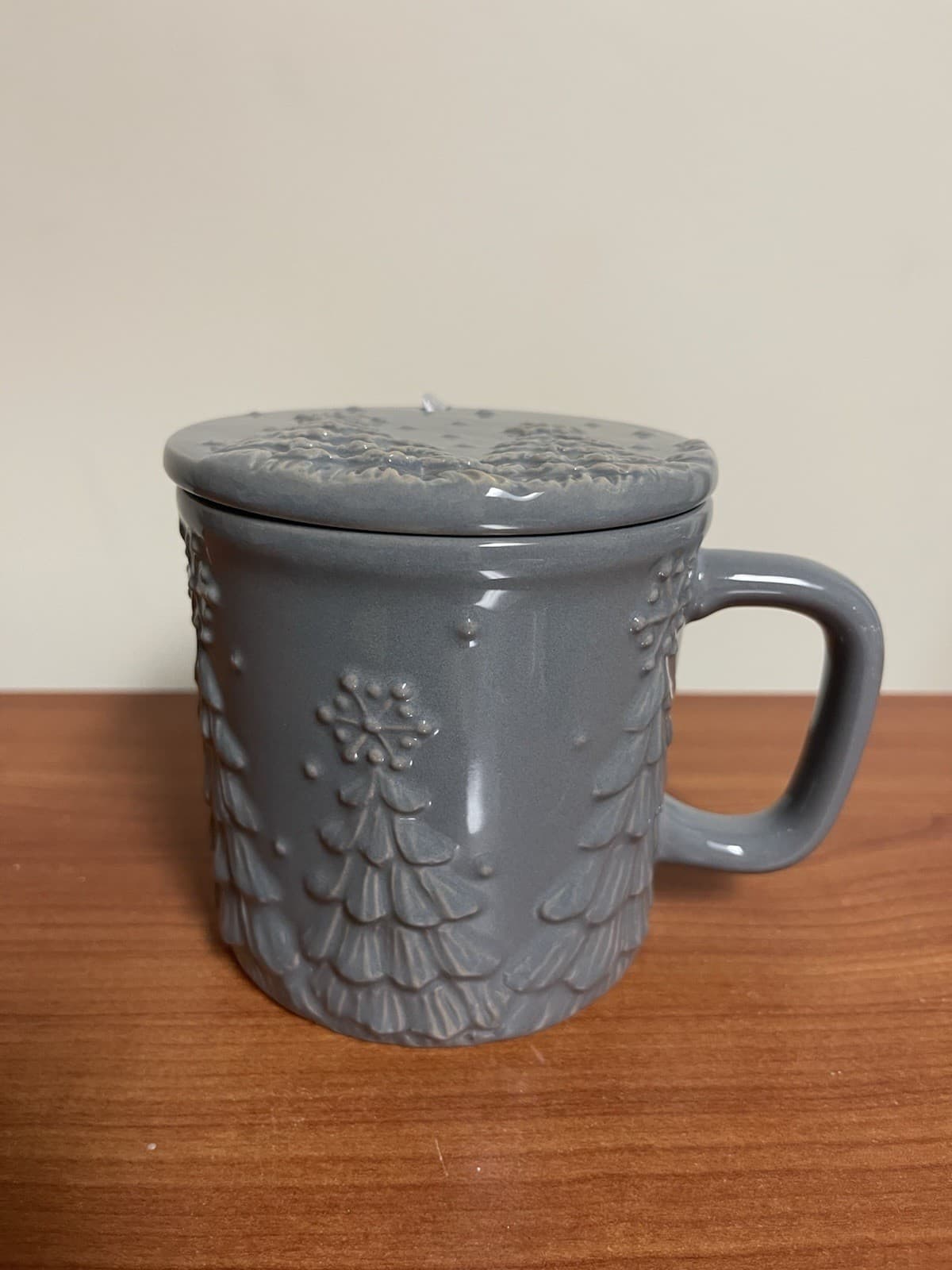 Temp-tations By Tara Gray 16 Oz 3d Holiday Tree Mug With Lid/Coaster/Ornament