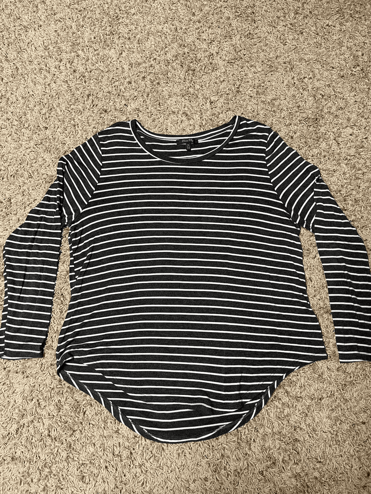 Olivia Sky dark gray white long sleeve striped shirt XL