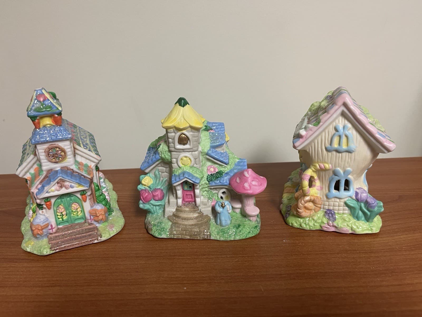 Easter ceramic building decoration set of 3