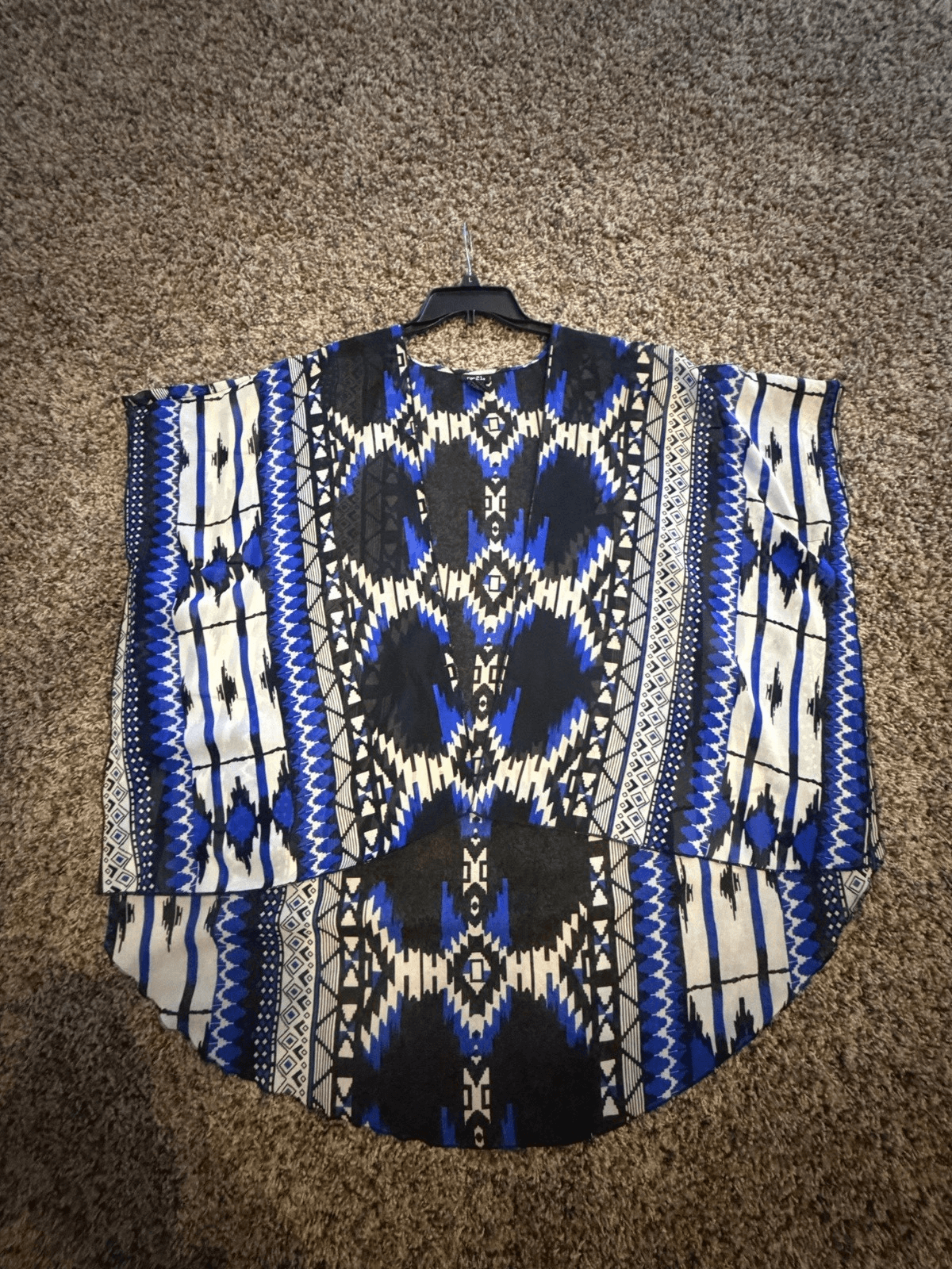 rue21 aztec coverup flowy shawl blue black Med