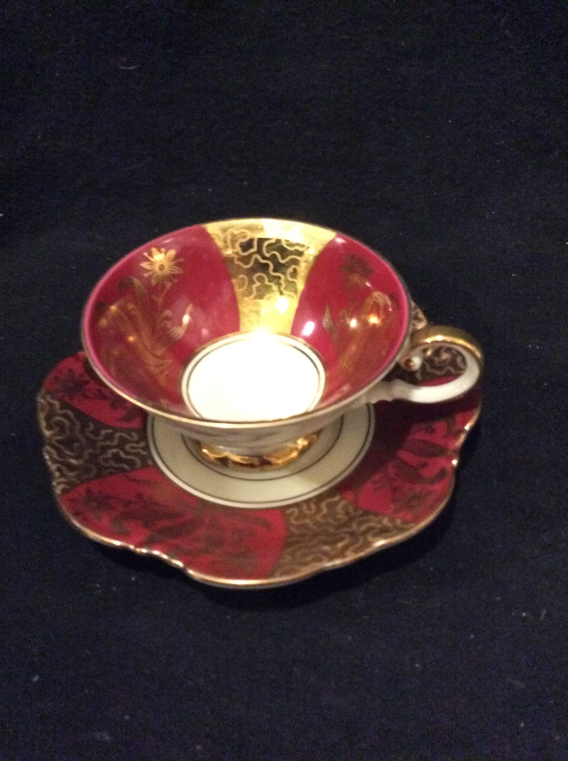Johann Seltmann Vohenstrauss Bavaria Demitasse - Regular