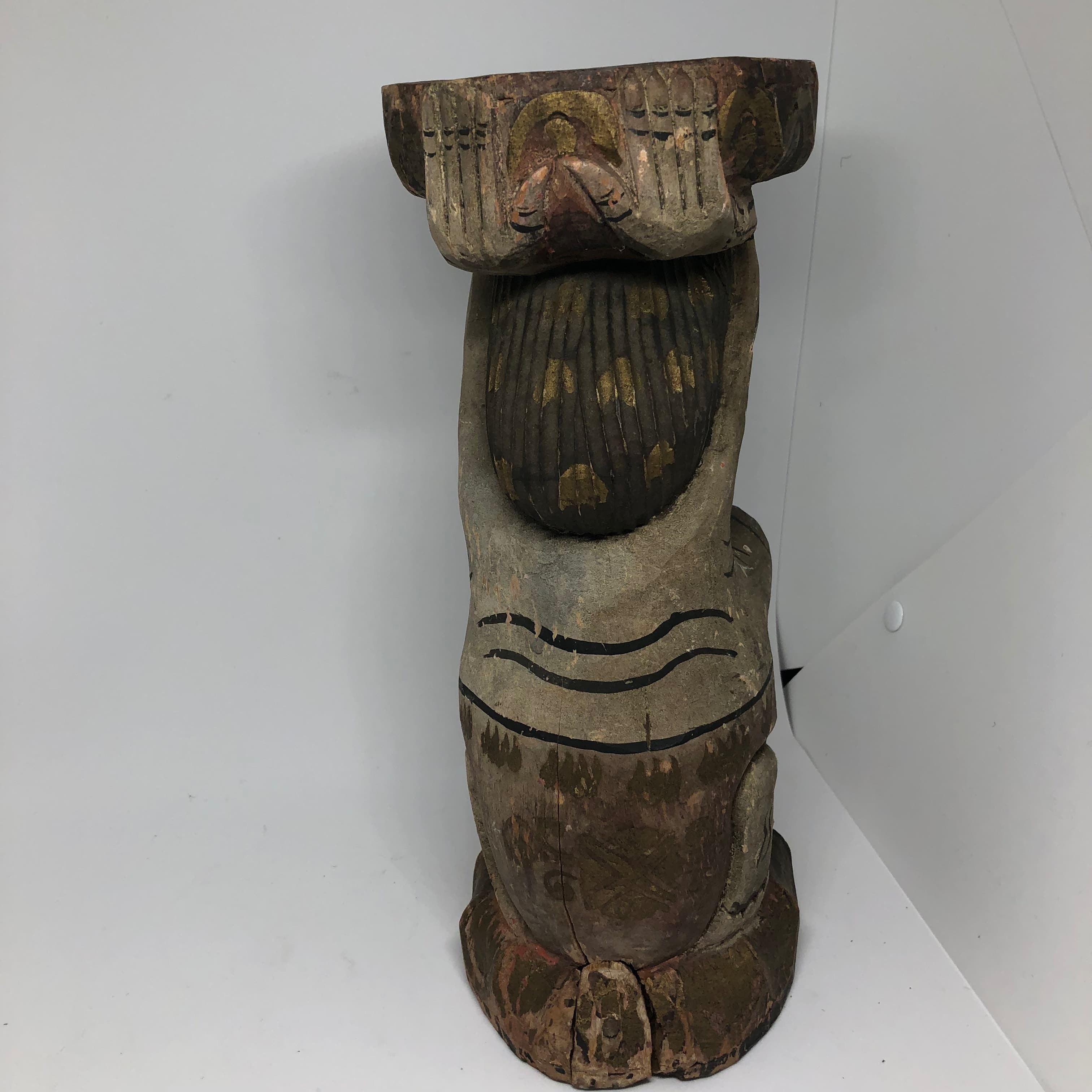 Kneeling Nude Primitive Sculpture - Regular