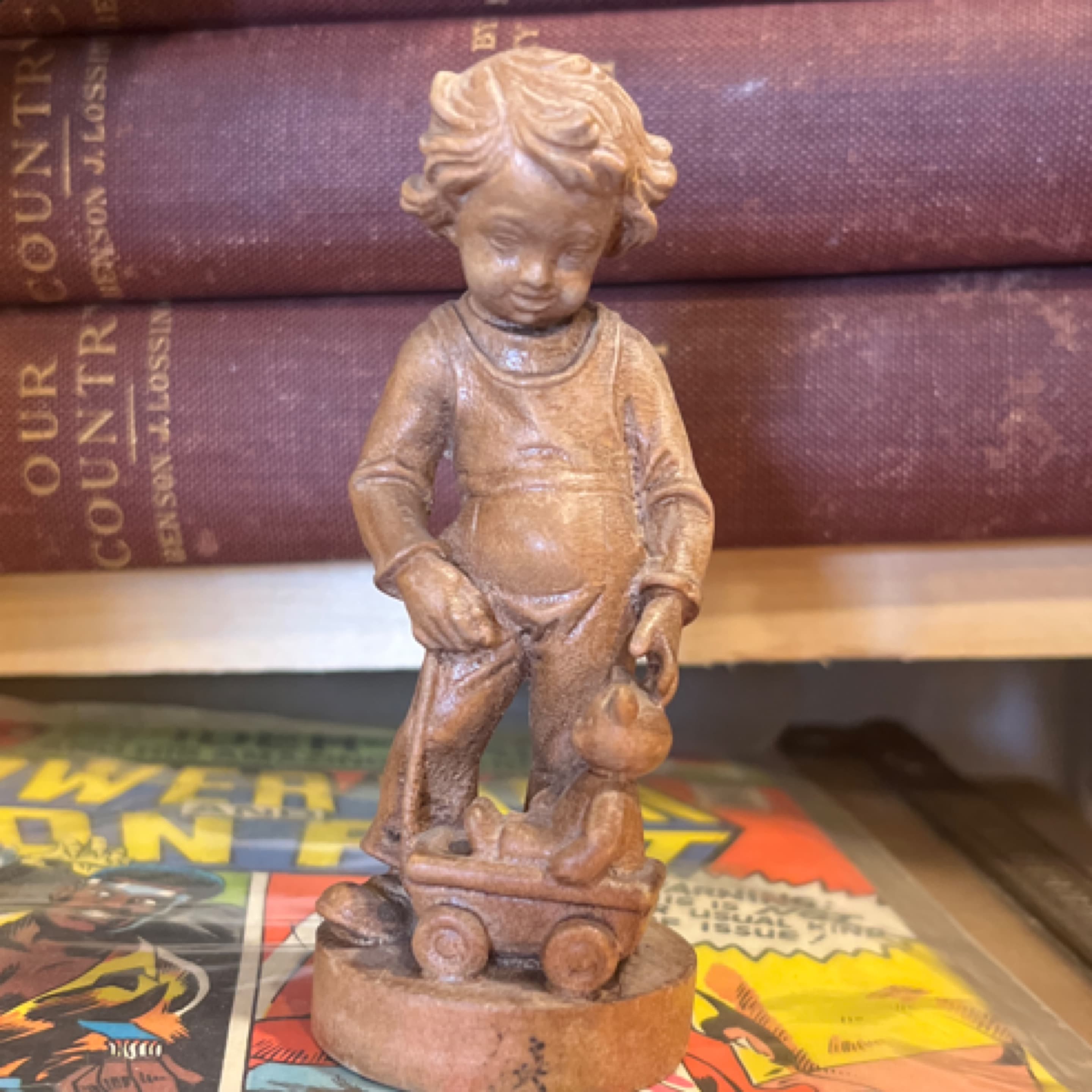 SMALL WOOD CARVING CHILD WITH WAGON - Regular