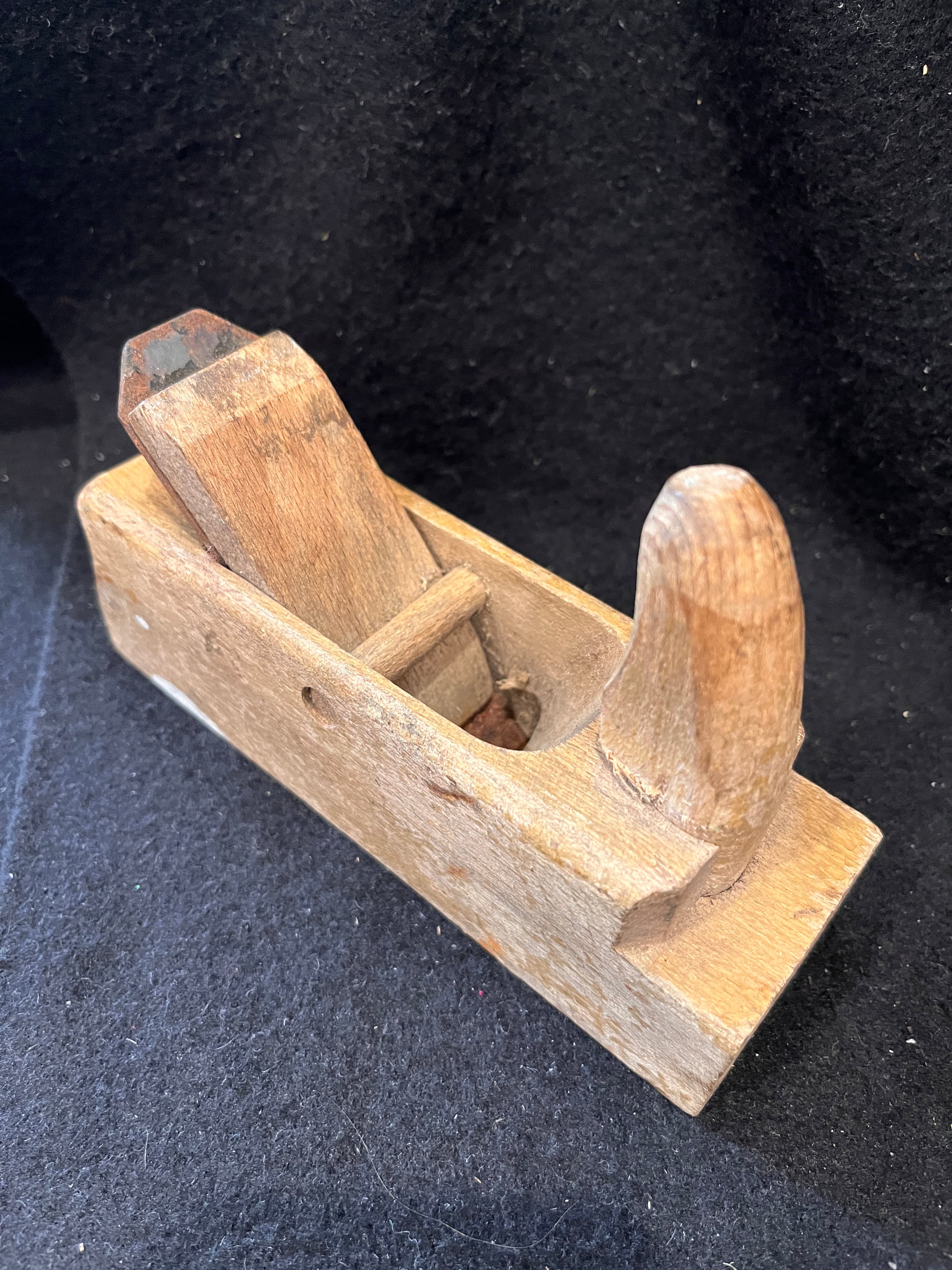 Small 5-1/2" Vintage Wood Plane - 94510747 - VTG - WOOD PLANE - INVENTORY