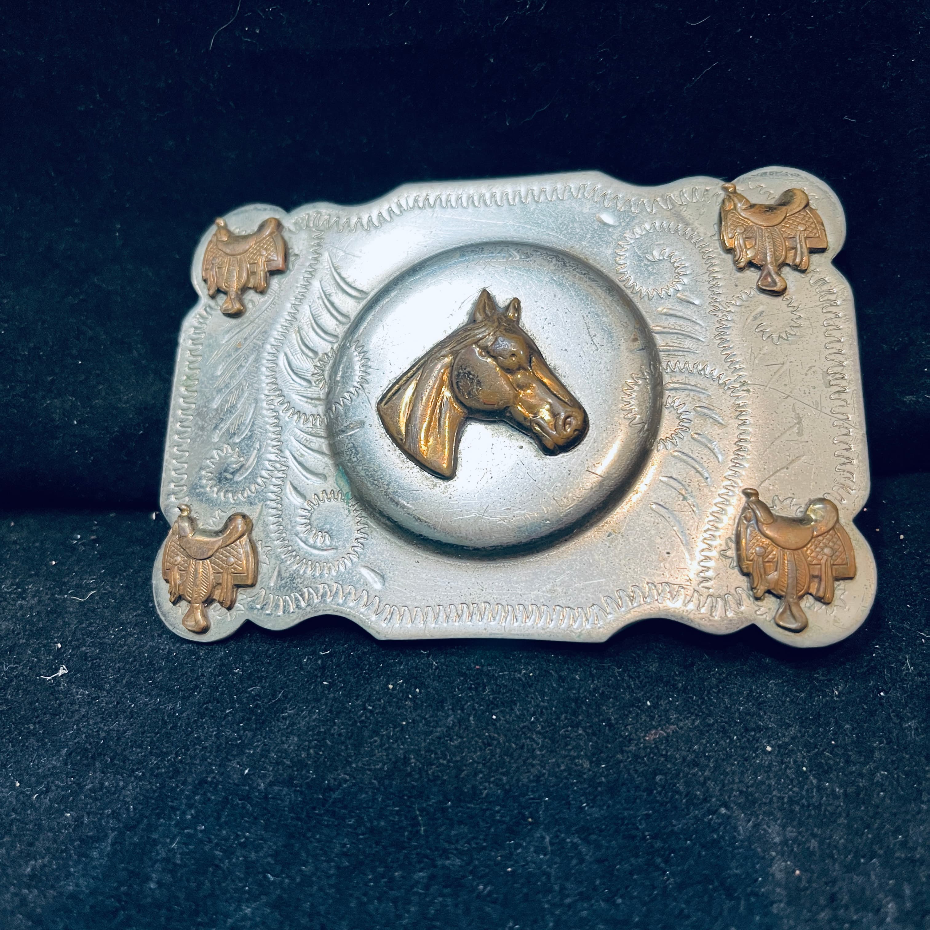 Vintage South-West Horse Buckle (nickle silver) - 962165835 - Vintage Horse on - NS Buckle - CONSIGNMENT