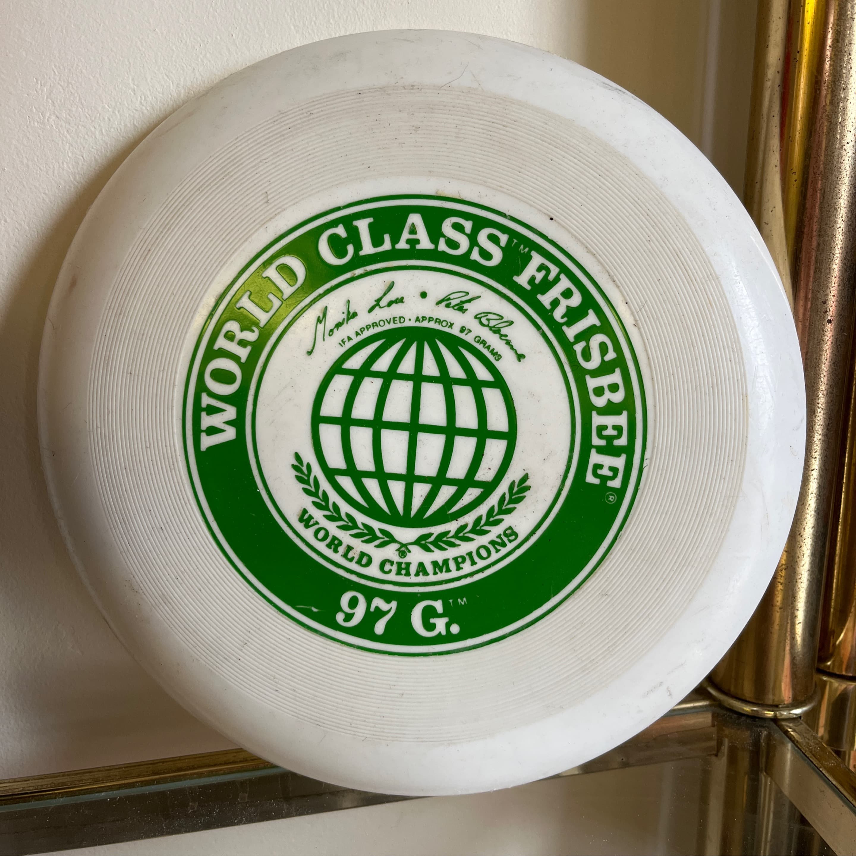 World Class Frisbee 97G - Regular