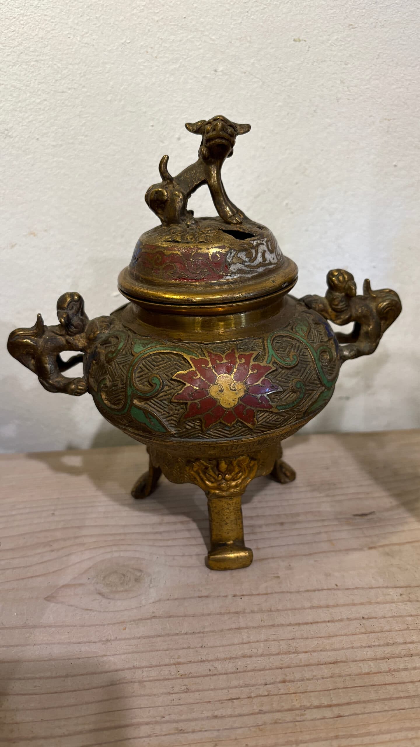 Antique Foo Dog Chinese Incense Burner - Regular