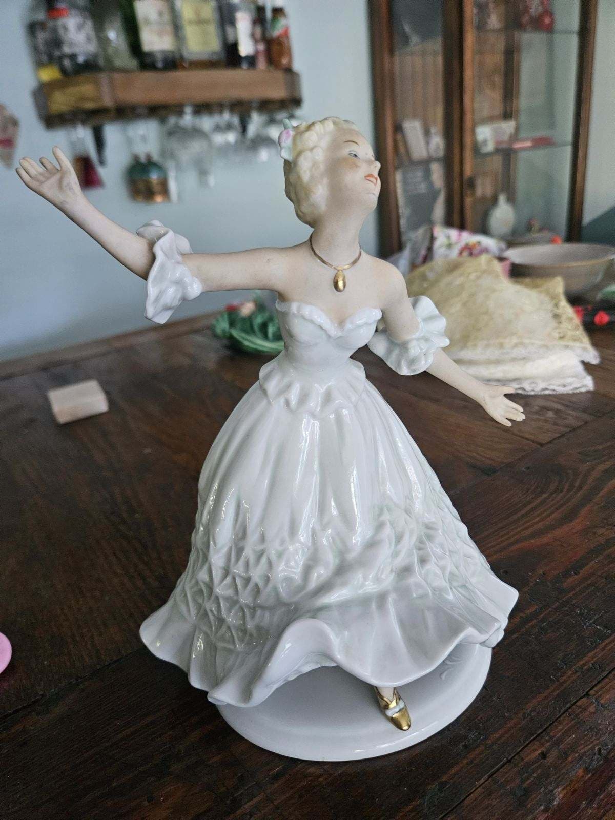 Walledorf Schaubach Dancing Lady - Regular