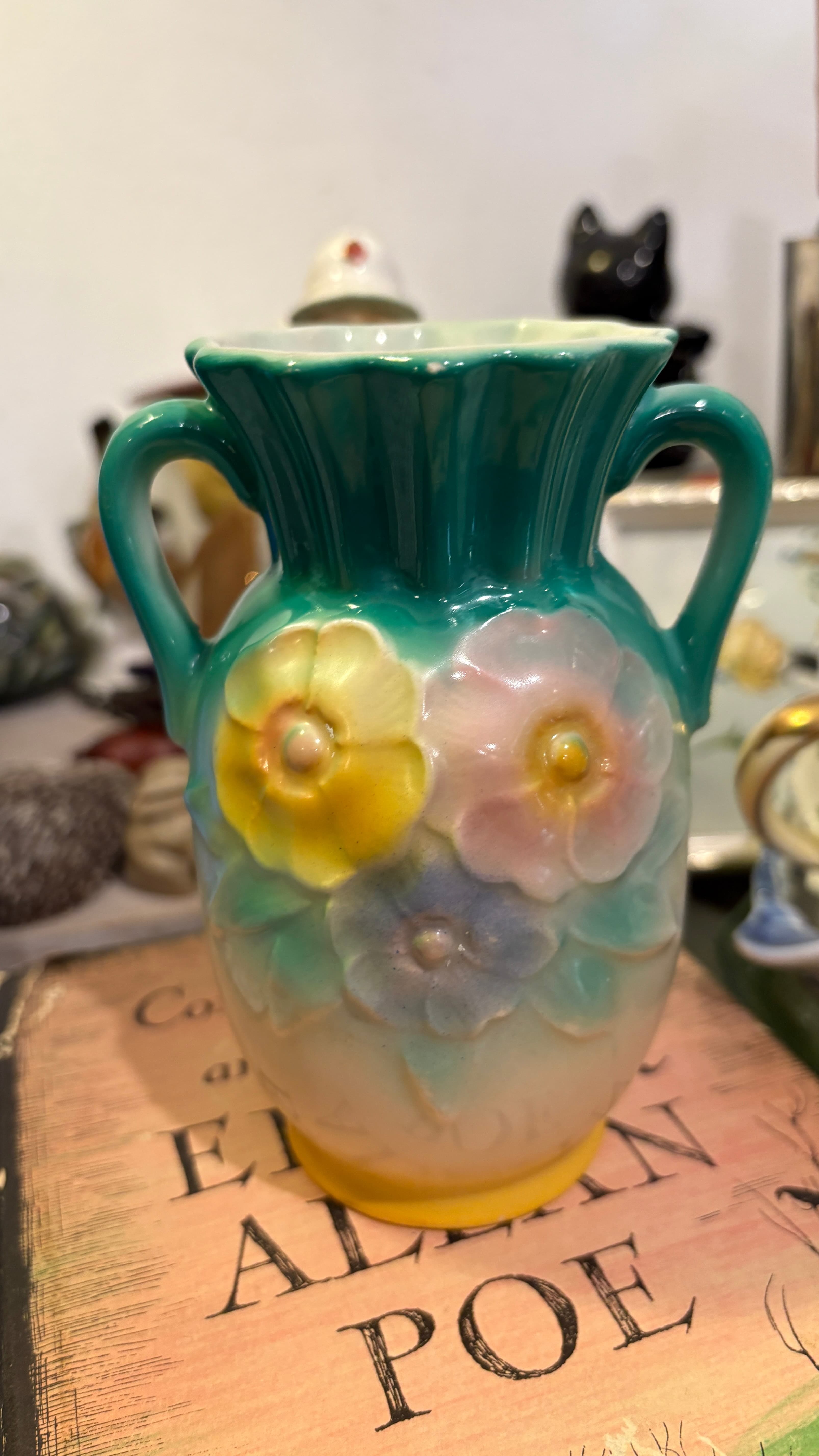 Sm. Floral Vase Czech - Regular