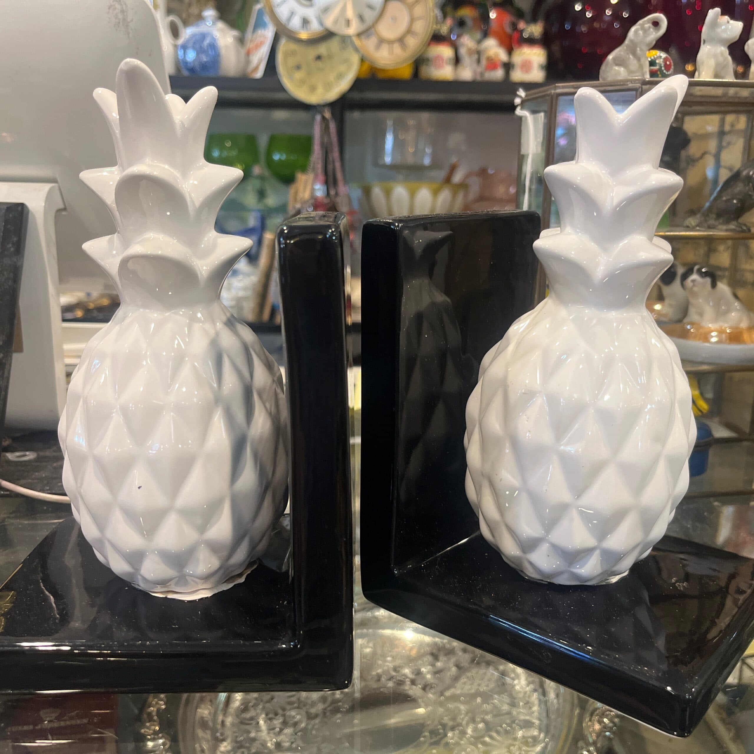 White Pineapple Bookends - Regular