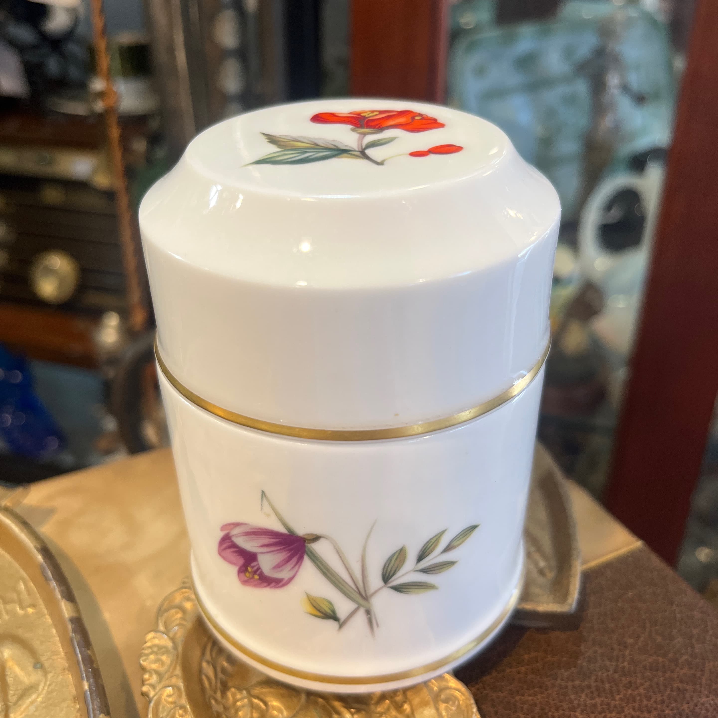 Royal Worcester Lidded Jar - Regular