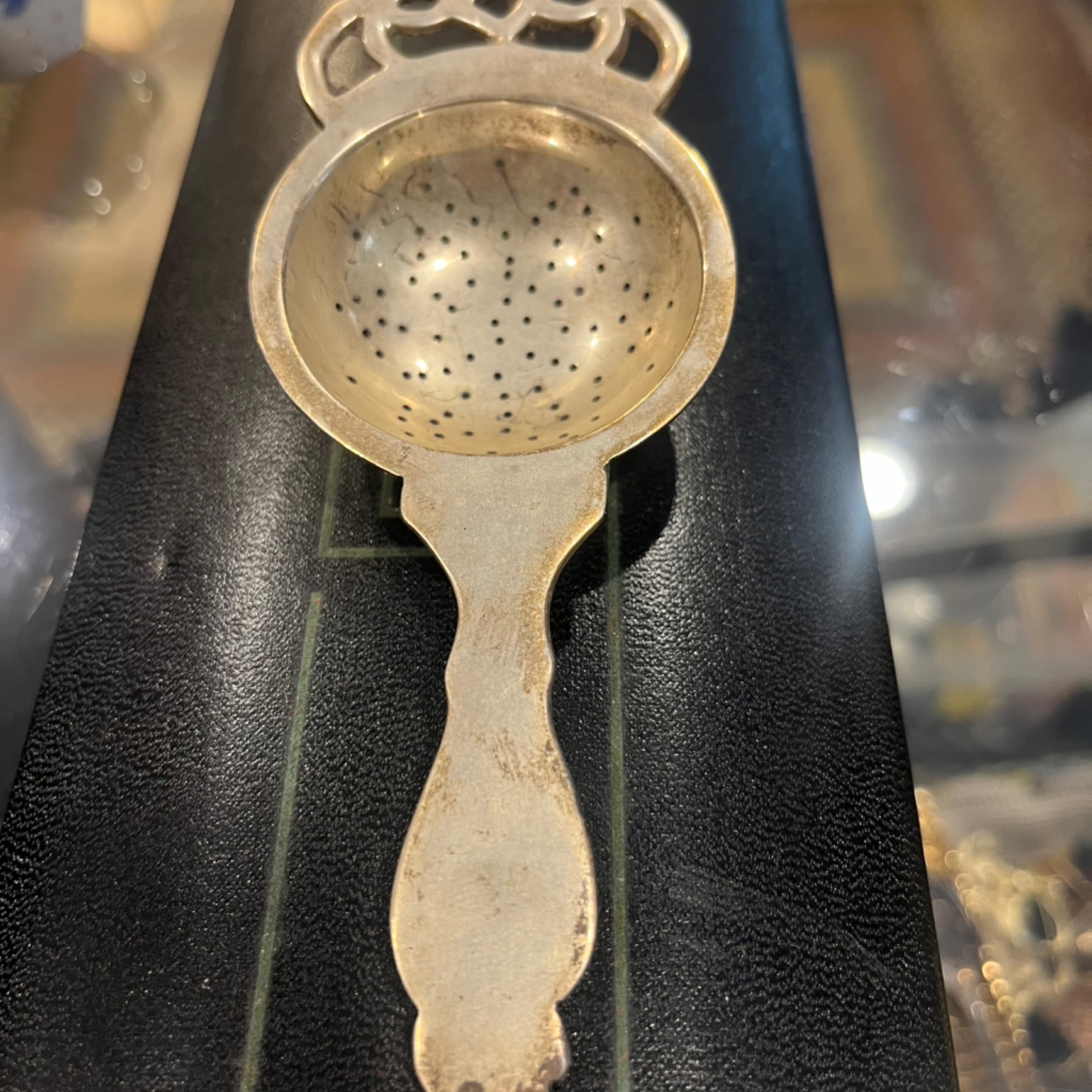 Silver Tea Strainer W/ Ornate Handle - Regular