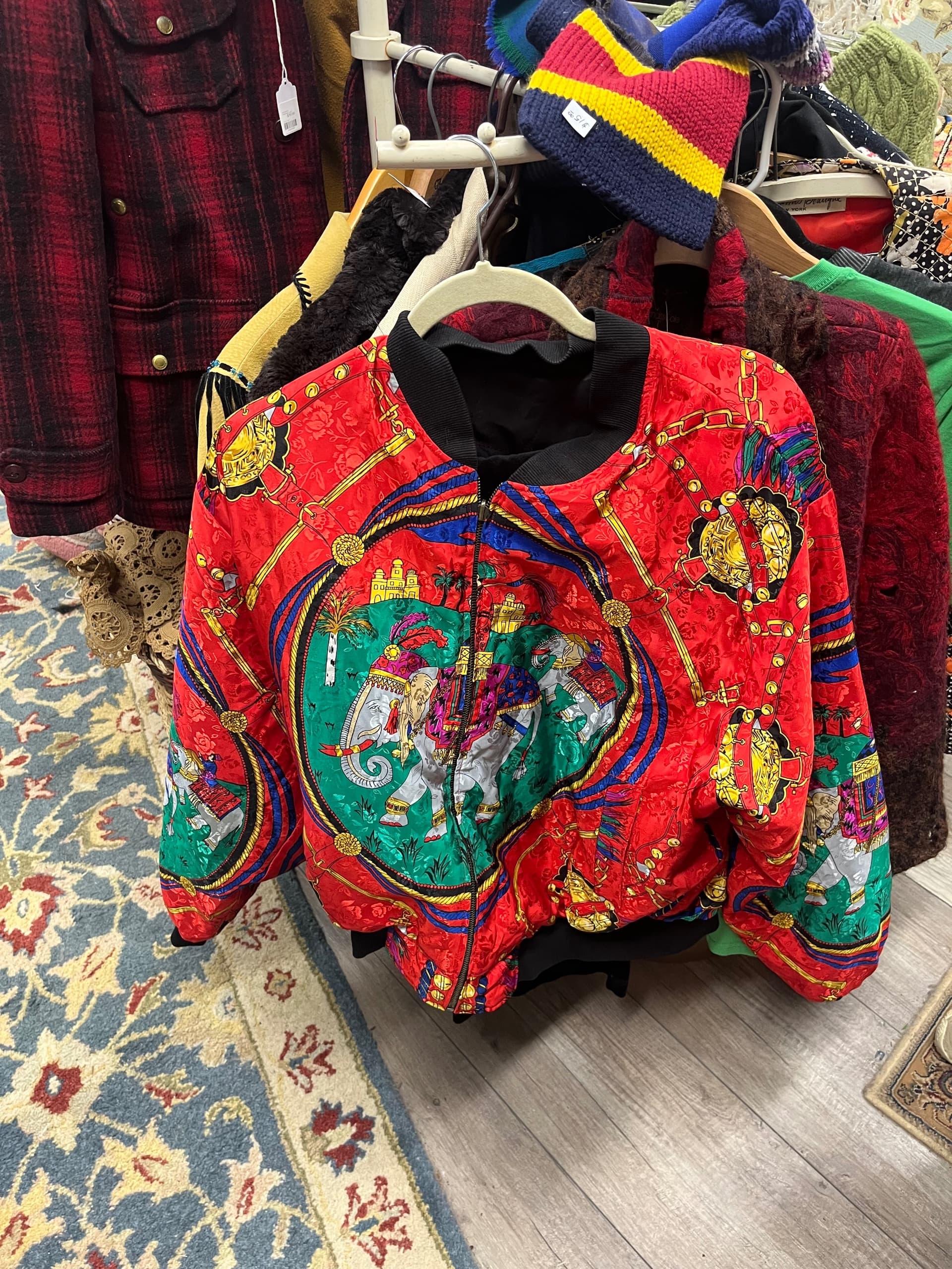 Vintage Jacket - Satin/Silk Like Material - Regular