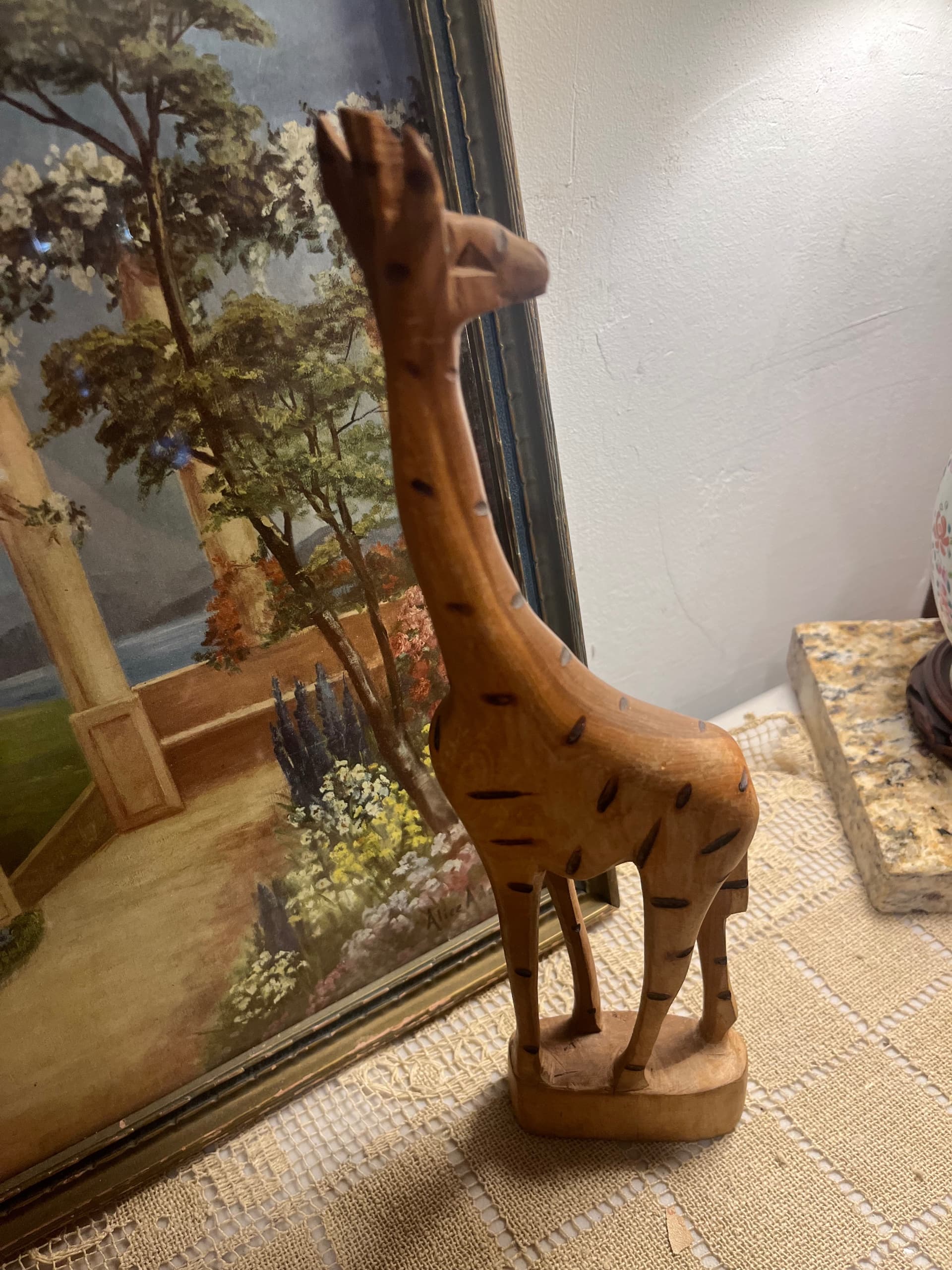 Carved Wooden Giraffe Figurine - Regular