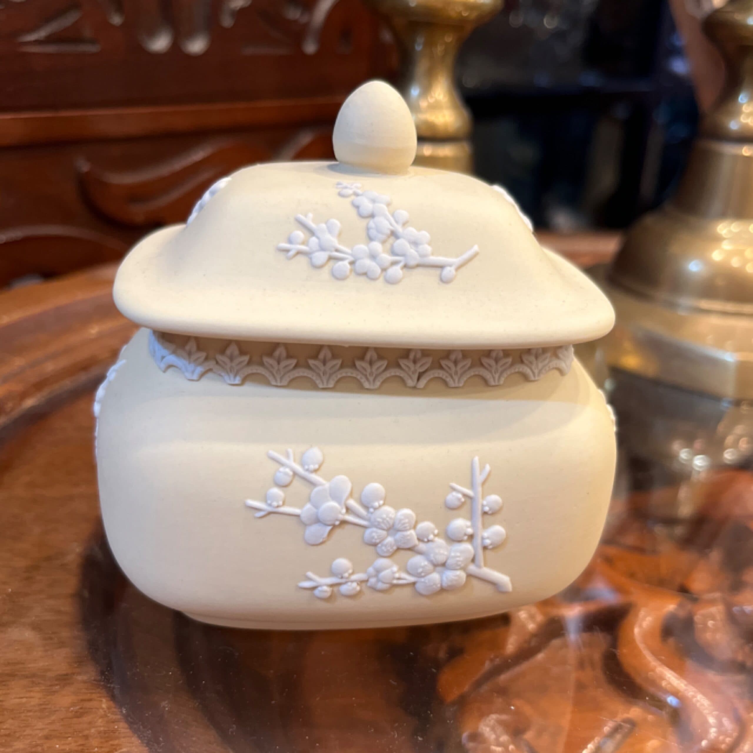 Wedgwood Jasperware Primrose Trinket Box AS IS - Regular