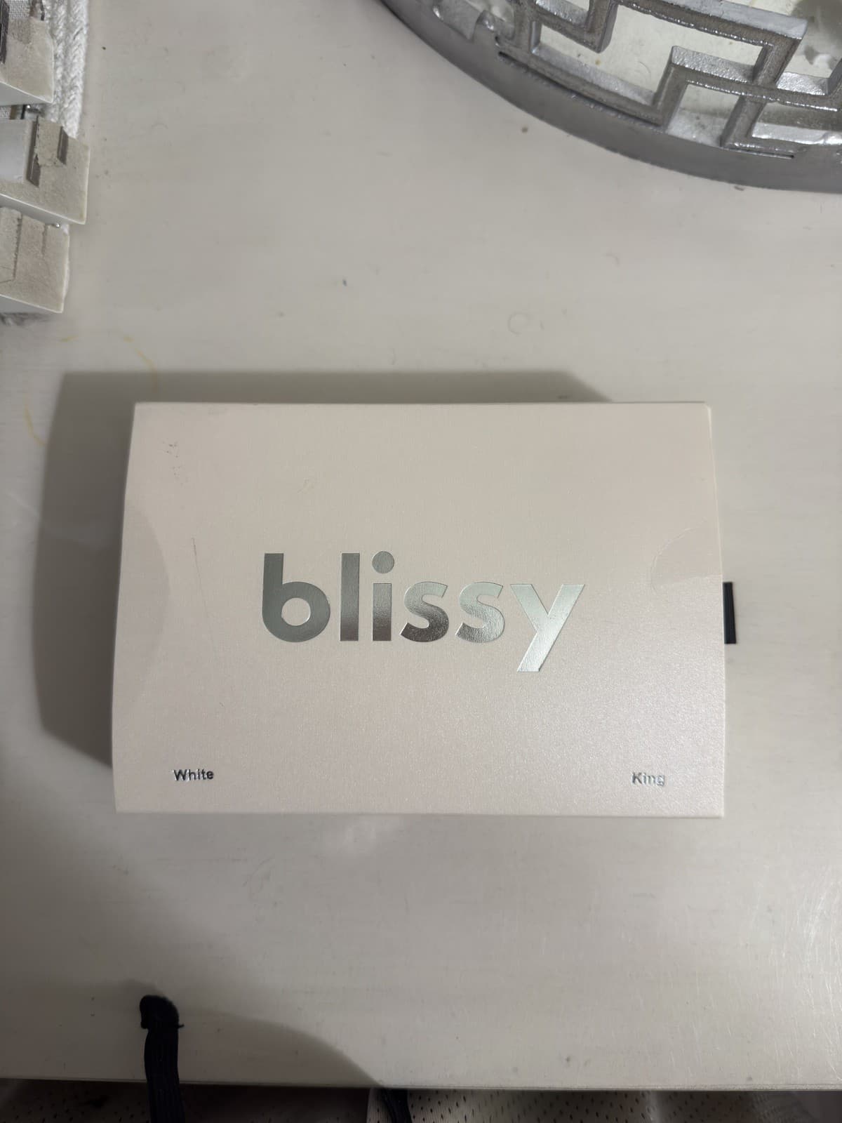NWOB $110 BLISSY Mulberry Silk Pillowcase KING Ash Blue