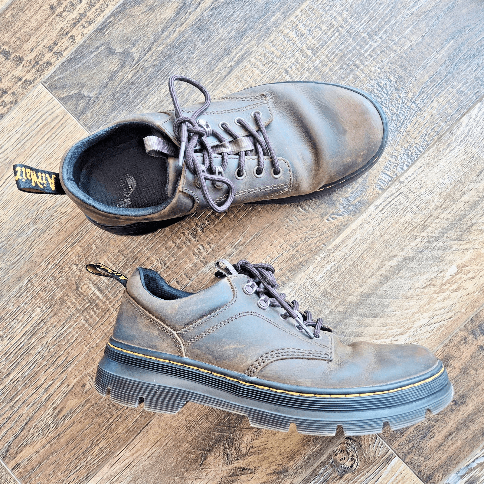 Dr. Martens Reeder Crazy Horse Leather Utility Shoes Lace-Up Brown Men's US10