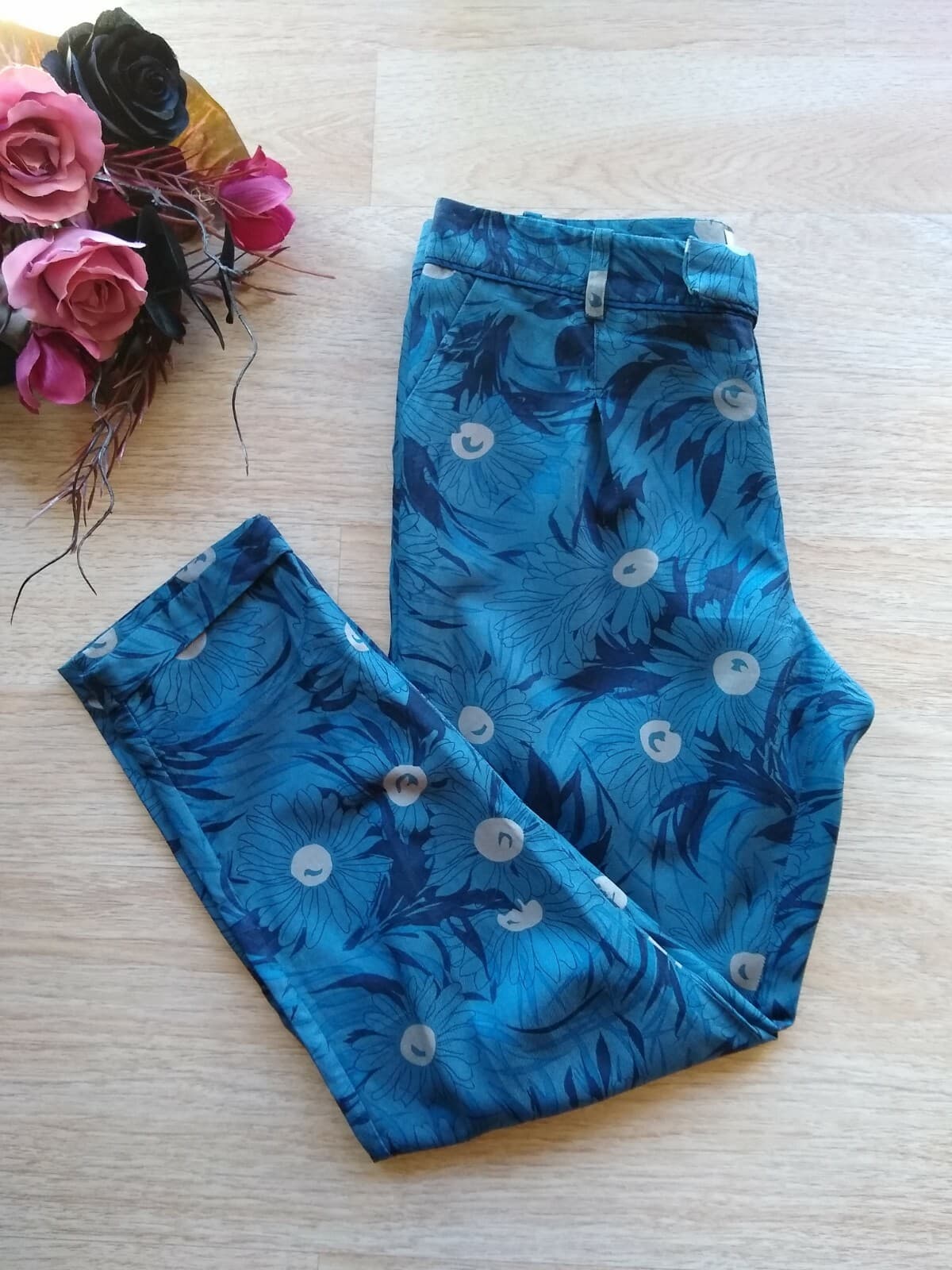 elevenses Antropologie Cotton Blend Slim Crop Pants Floral Blue Zip Pocket Sz.4