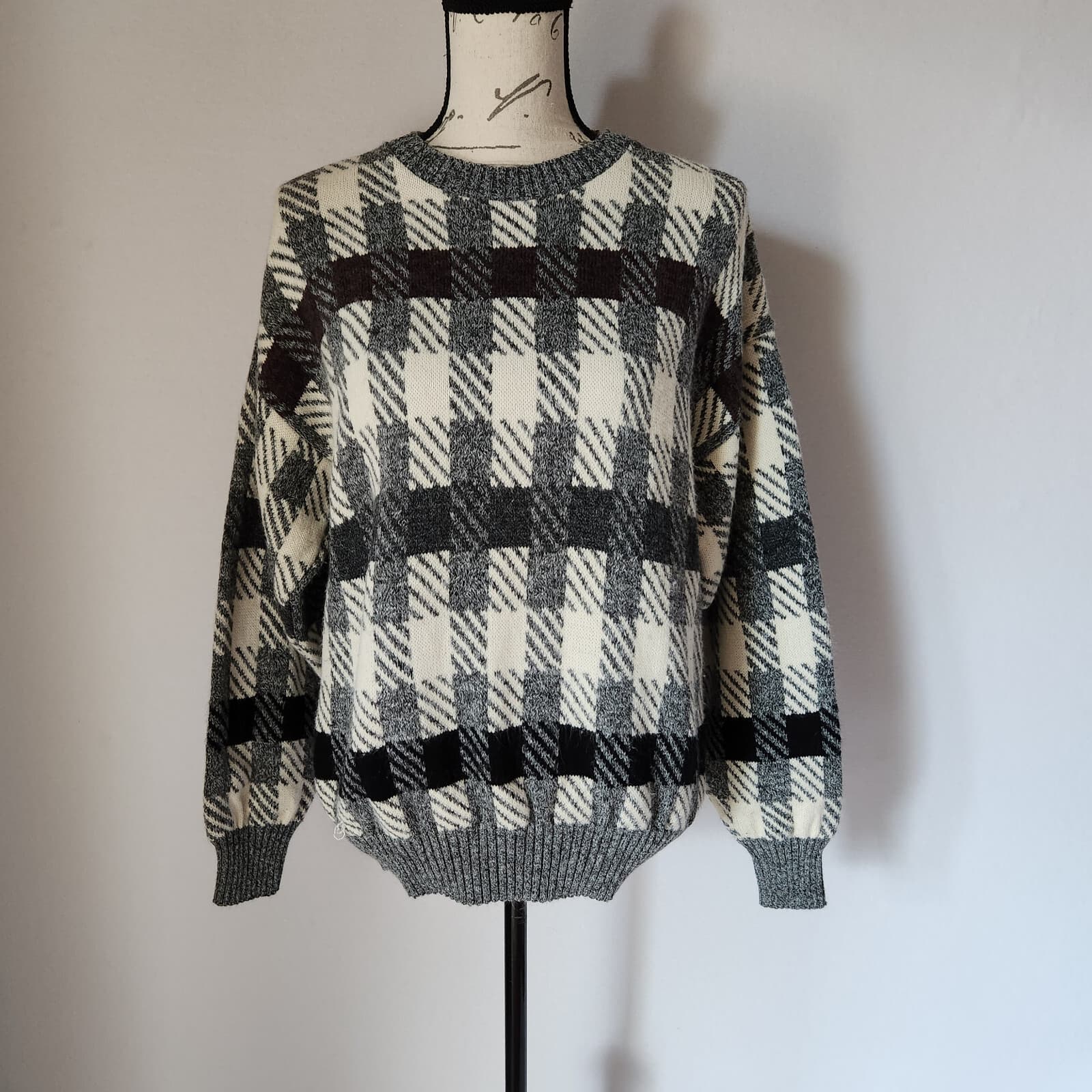 Vintage London Fog Grandpa Wool Blend Check Sweater Crew Neck Sz.M Made in USA