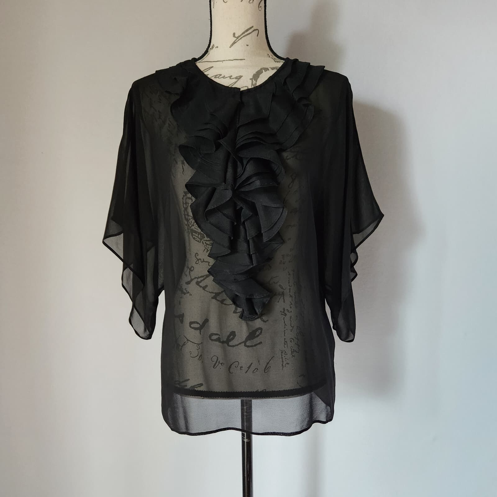 EUC Ted Baker 100% Silk Sheer Chiffon Ruffle Blouse 3/4 Kimono Sleeve Black Sz.2