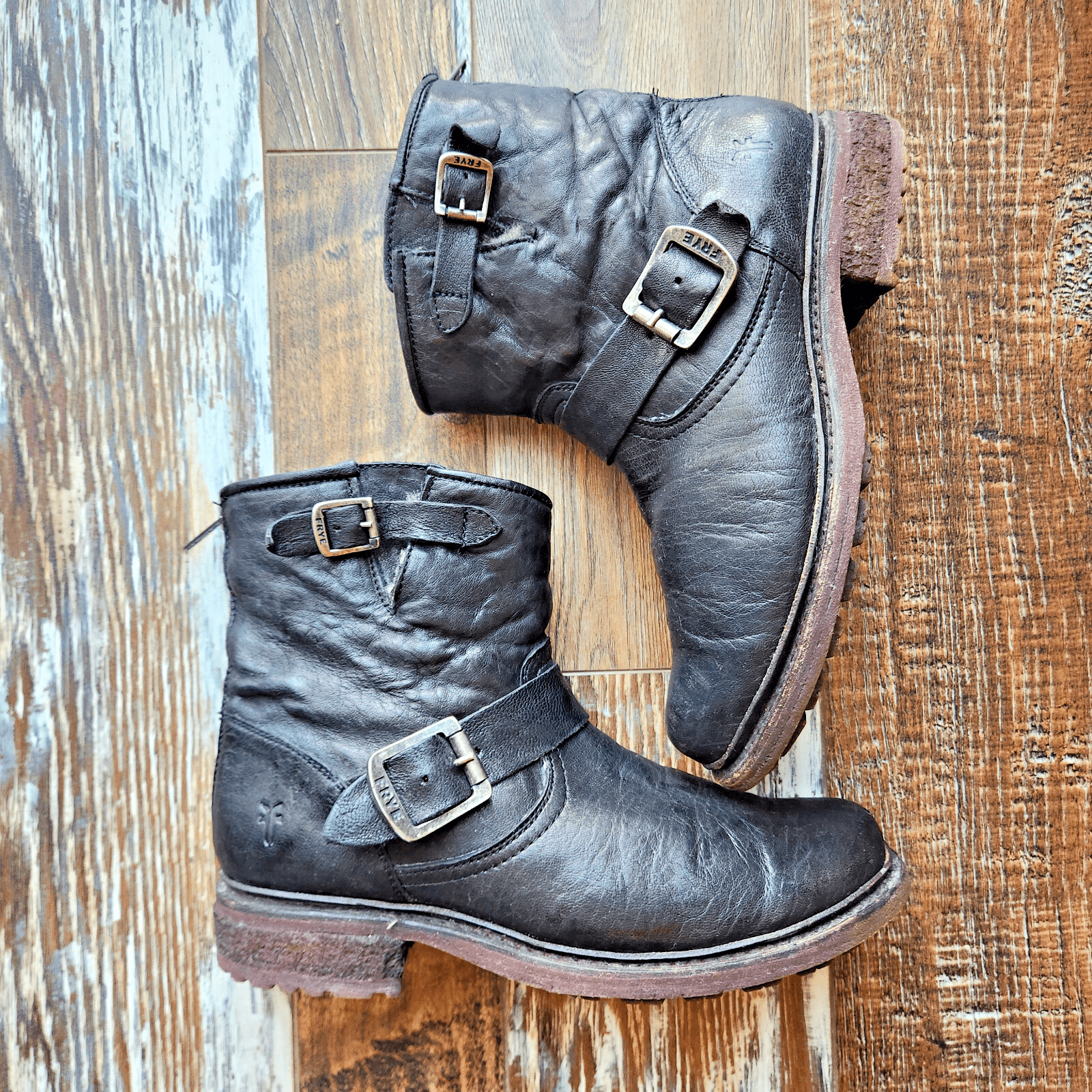 Frye Valerie 6 Black Leather Shearling Buckle Zip Motorcycle Bootie Women's US7B