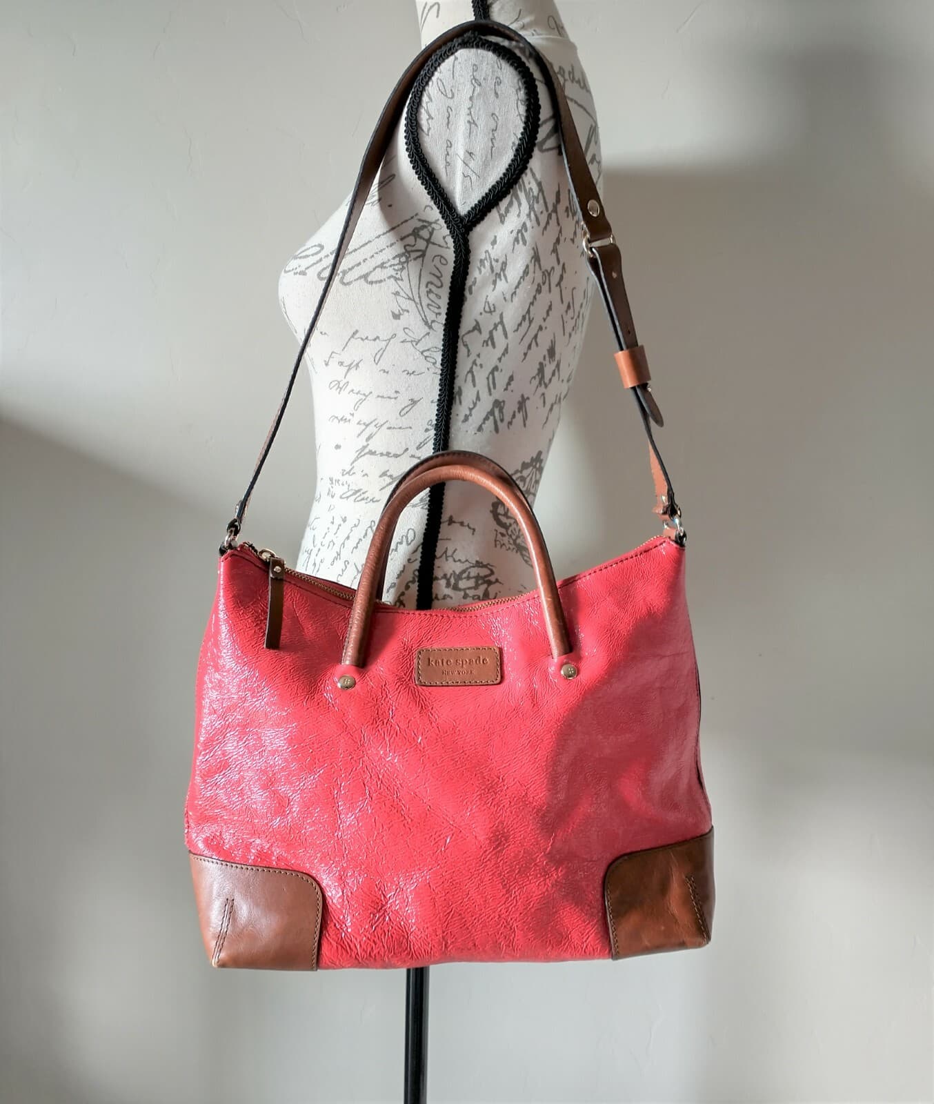 Kate Spade Brown Leather Red Texture Patent Shoulder Tote Bag
