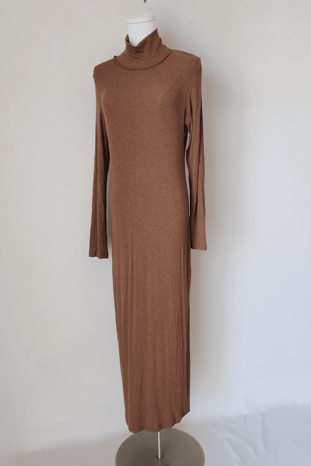 LNA Ribbed Knit Turtleneck Midi Sweater Dress Long Sleeve Rayon Blend Brown Sz.L