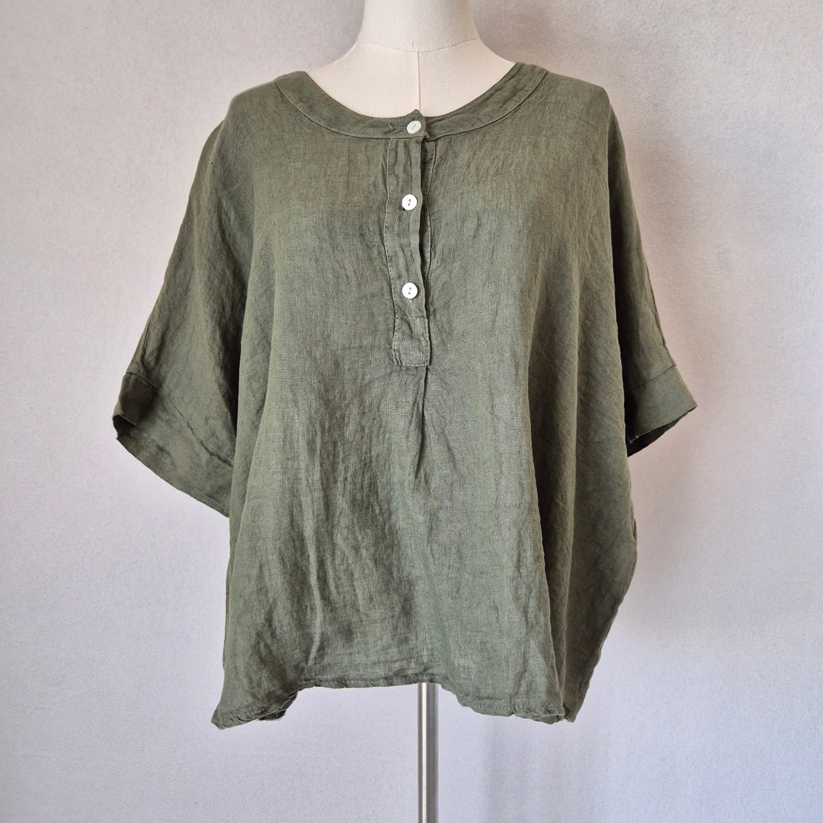 NWT New Collection Wendy Moda Made in Italy Linen Lagenlook Boxy Blouse Green OS