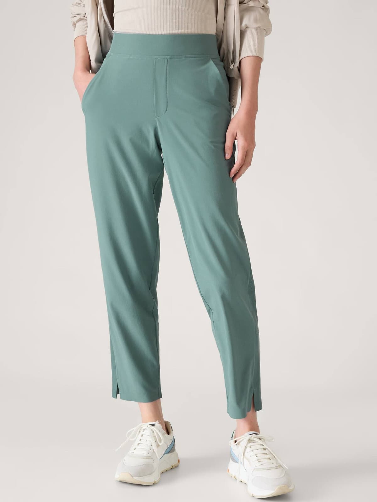 Athleta Brooklyn Ankle Work Travel Pants Wrinkle-Resistant Oxidized Green Sz.22