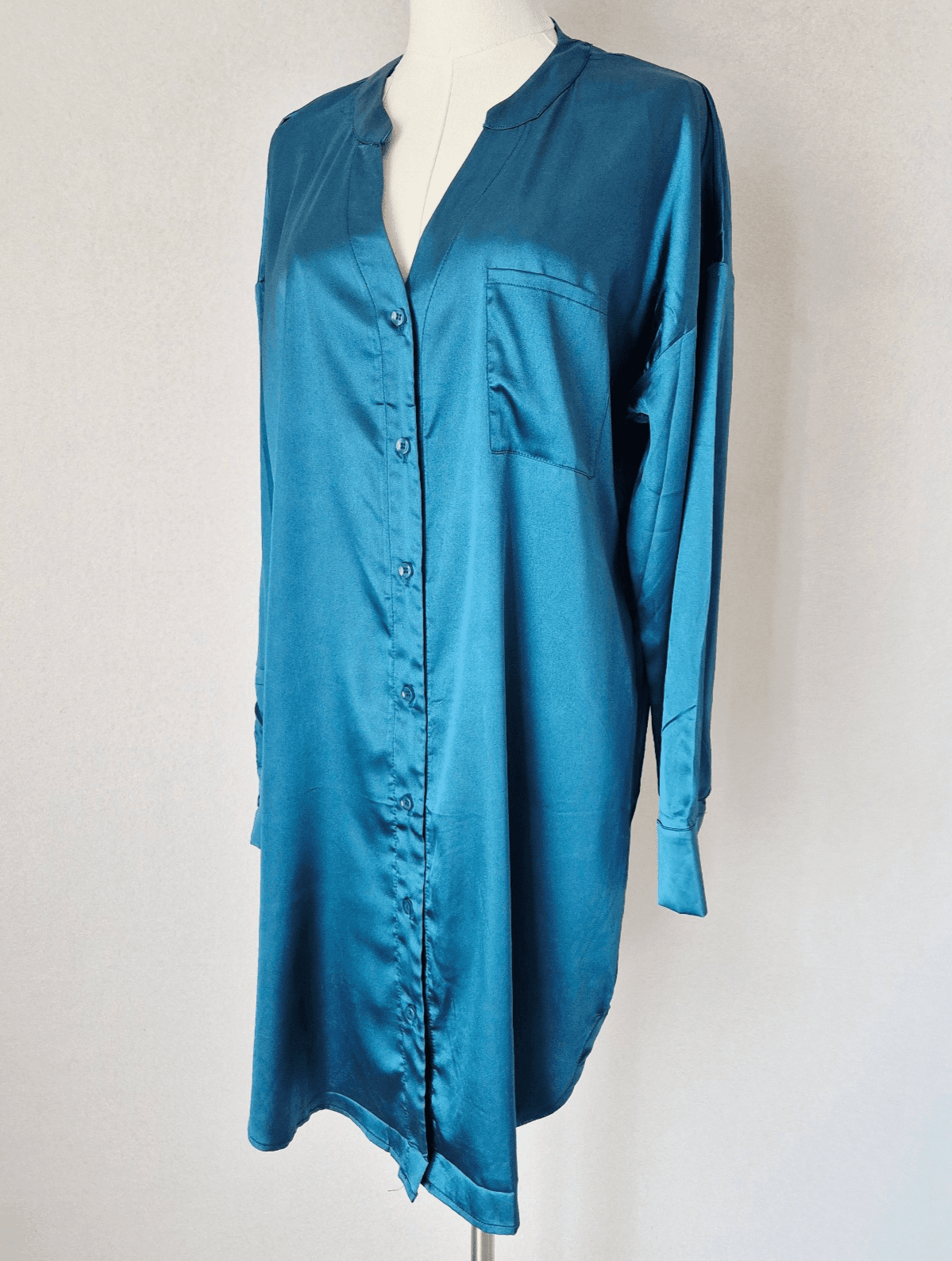 NWT EKOUAER Satin Night Sleepshirt Button-Down Pocket Long Sleeve Blue Women's L