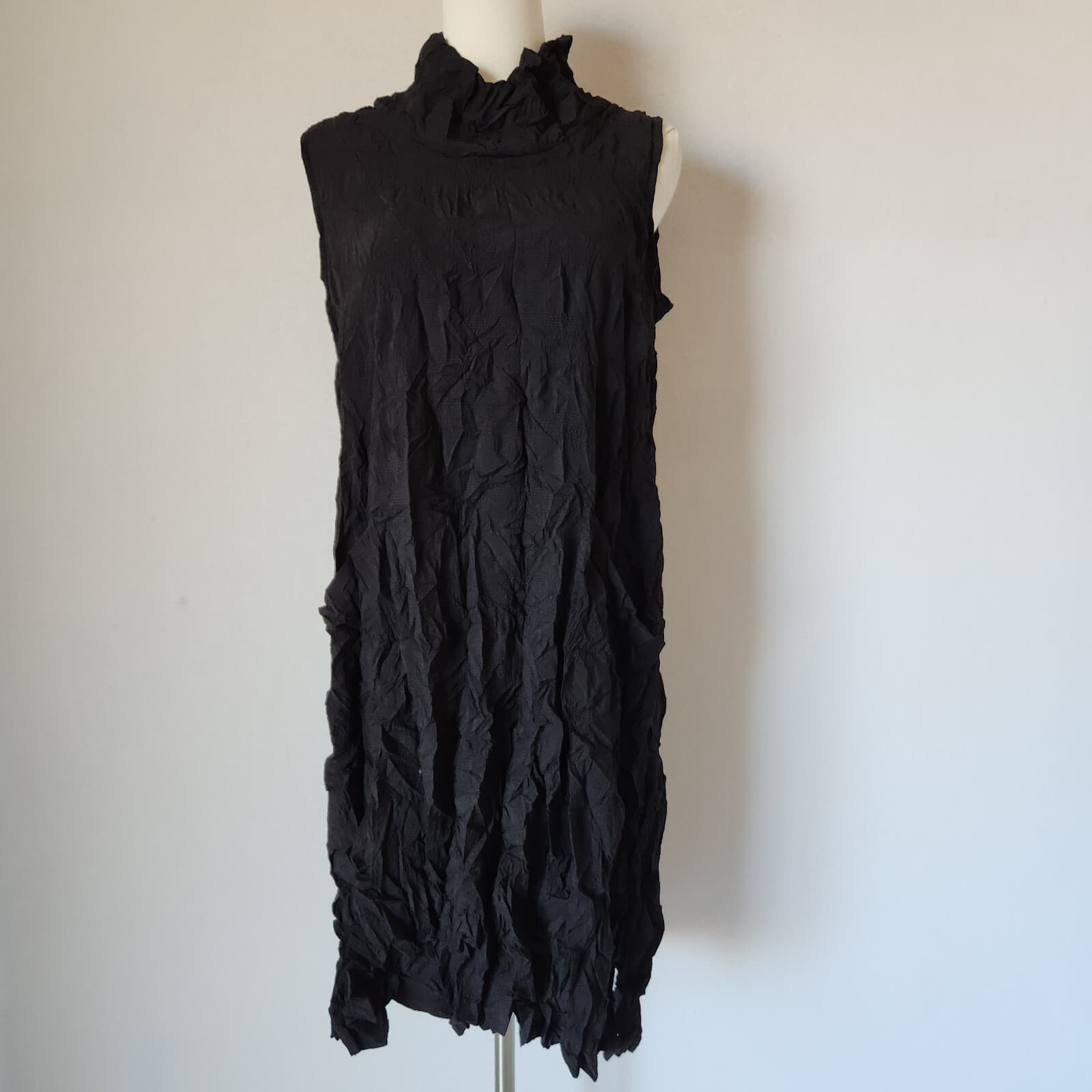 Chalet Et Ceci Leida Black Crinkle Tunic Dress Mockneck Sleeveless Pocket Sz.XS