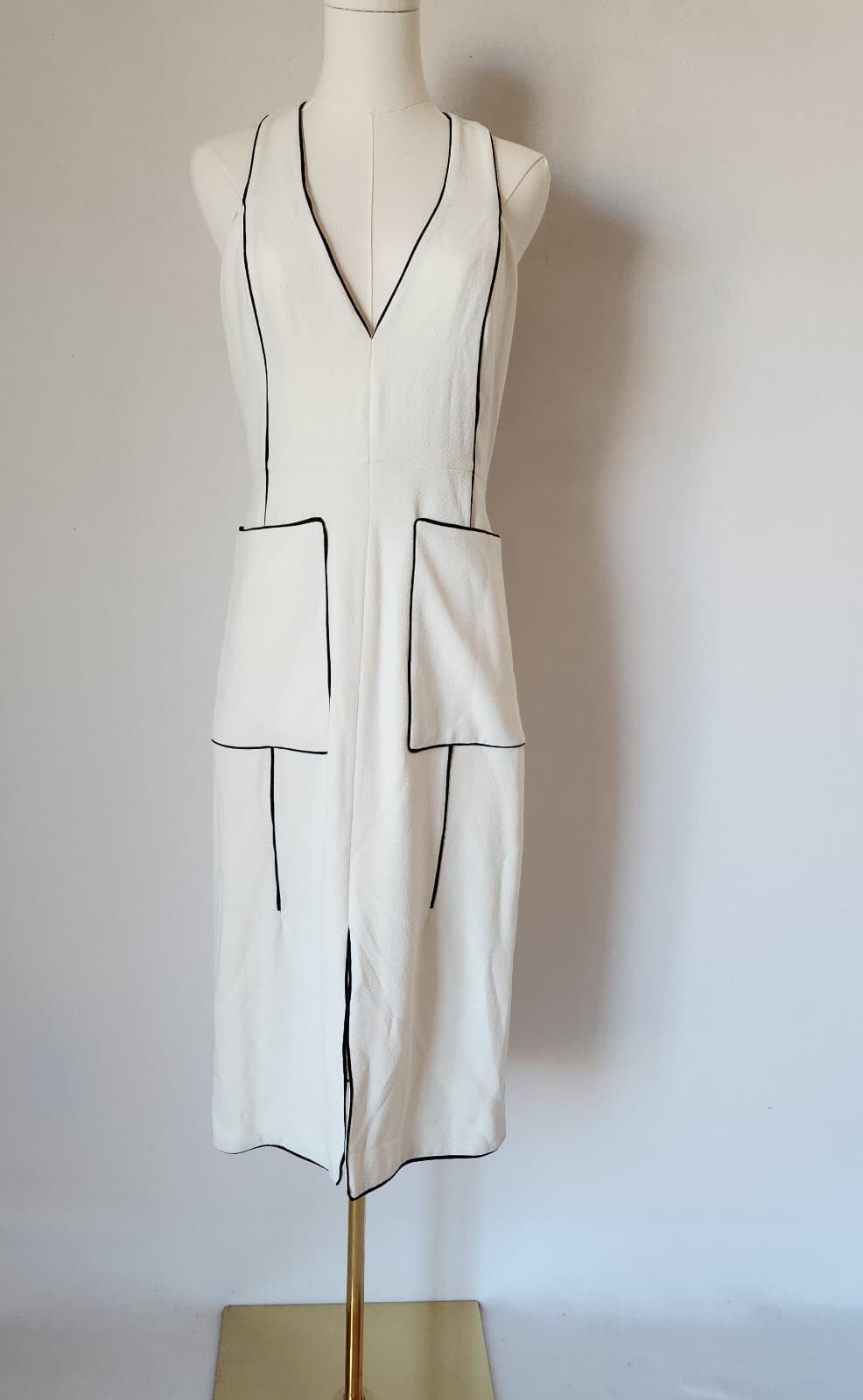 NWT C/MEO Collective Greatest Love Cocktail Evening Dress Sleeveless Cream Sz.M