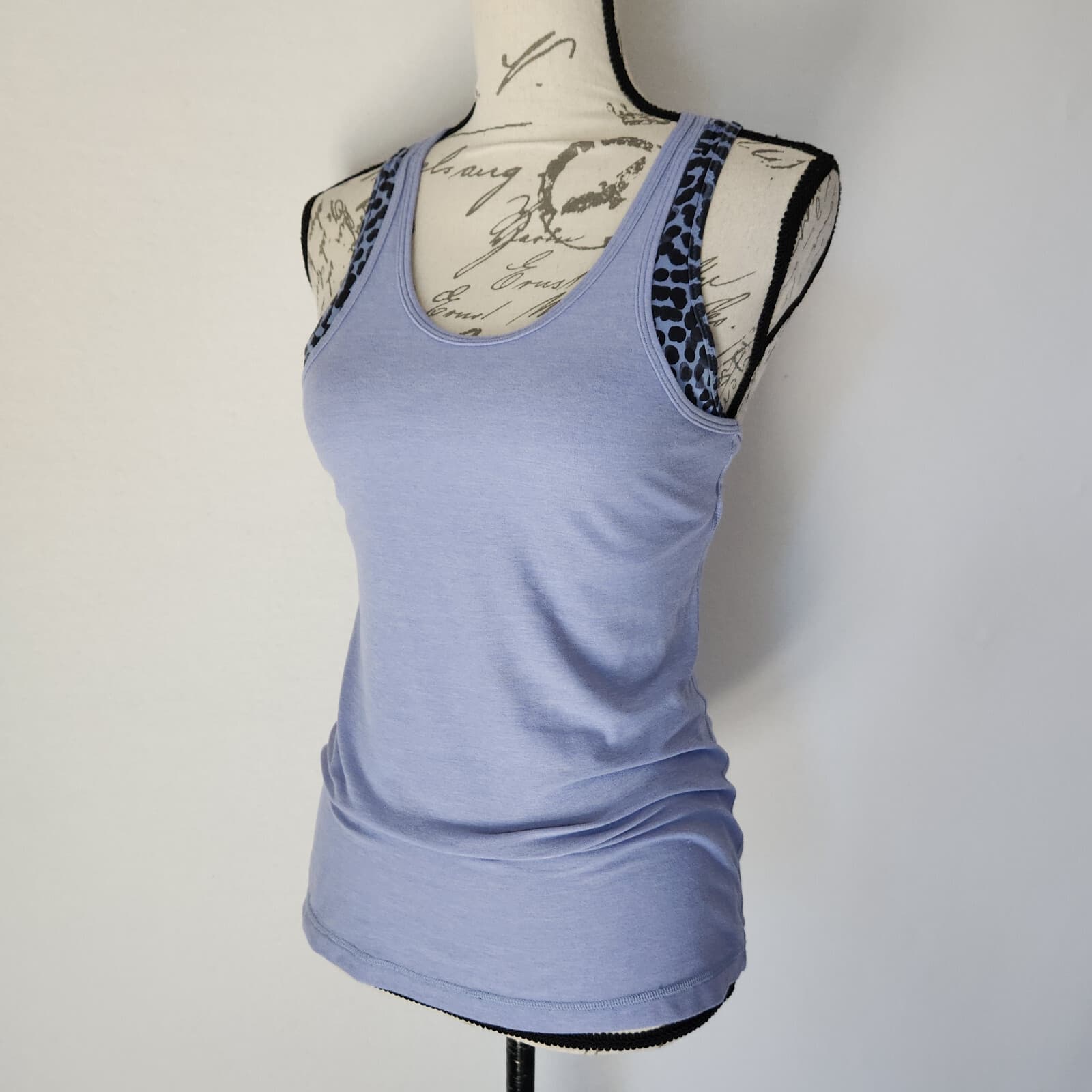Lululemon Inspiration Sports Tank Top Built In Bra Purple Leopard Spotted Sz.6