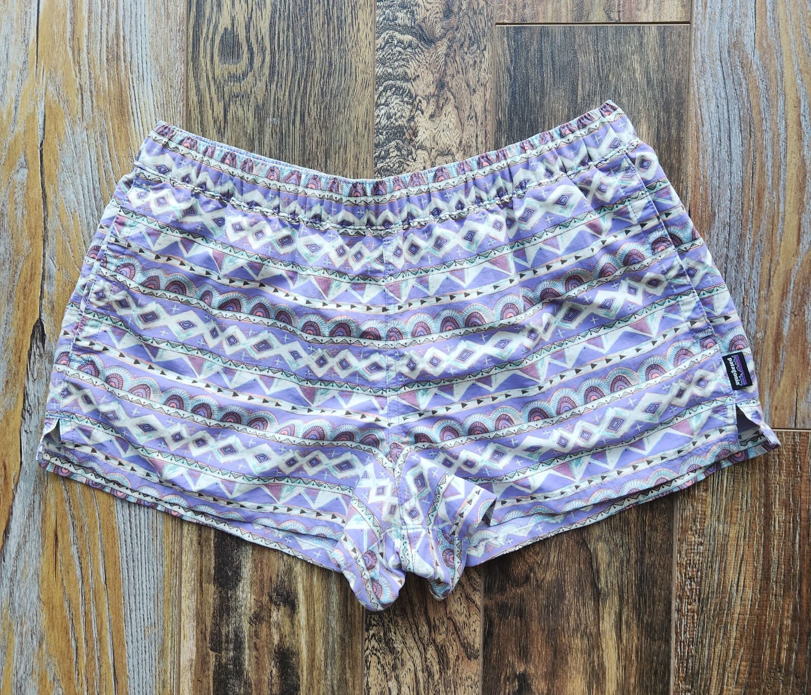 Patagonia Barely Baggie 2.5" Shorts Pocket Valengeo Light Violet Blue Women's M