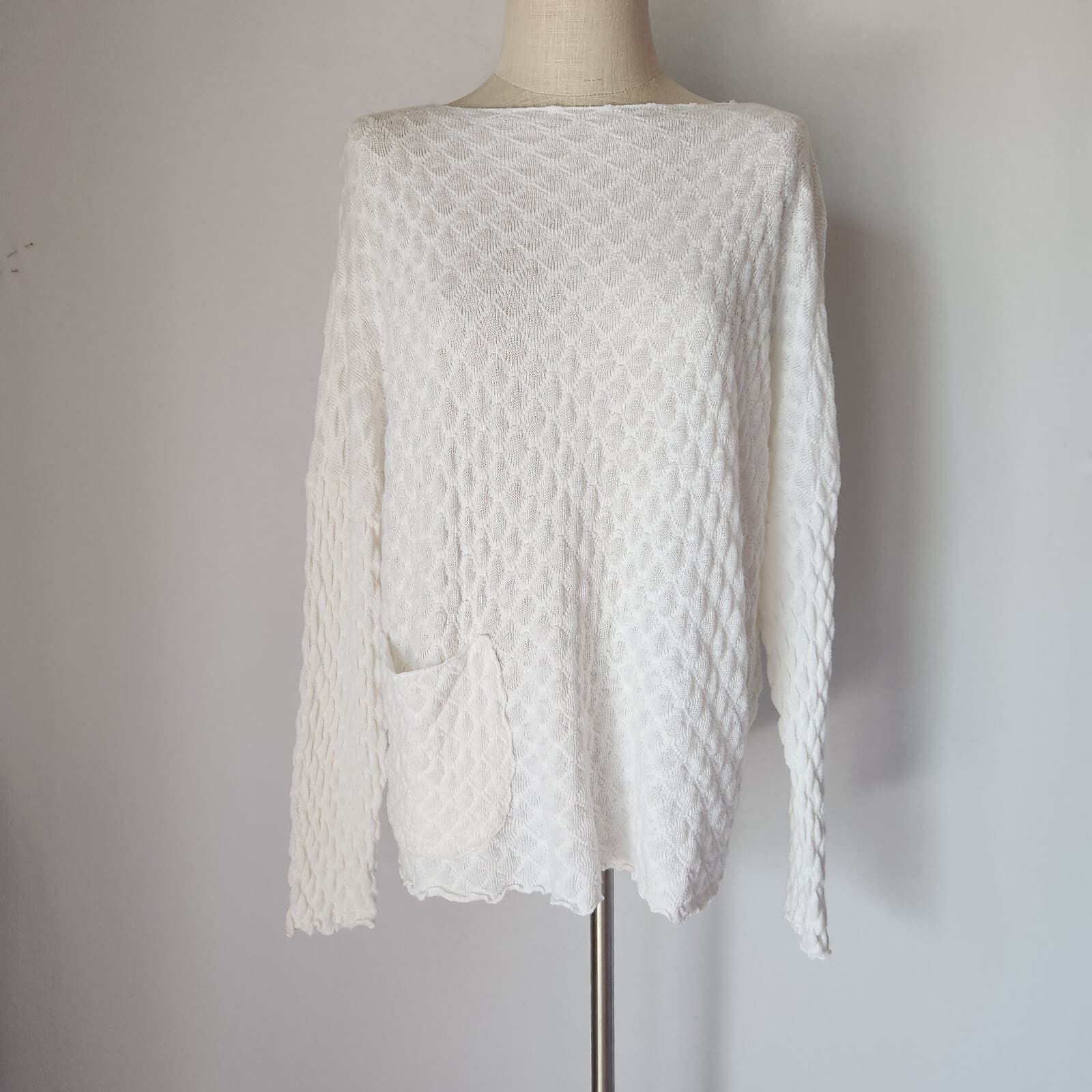 NWT Cut Loose $99 Waffle Texture Knit Tunic Top Long Sleeve White Oversize S