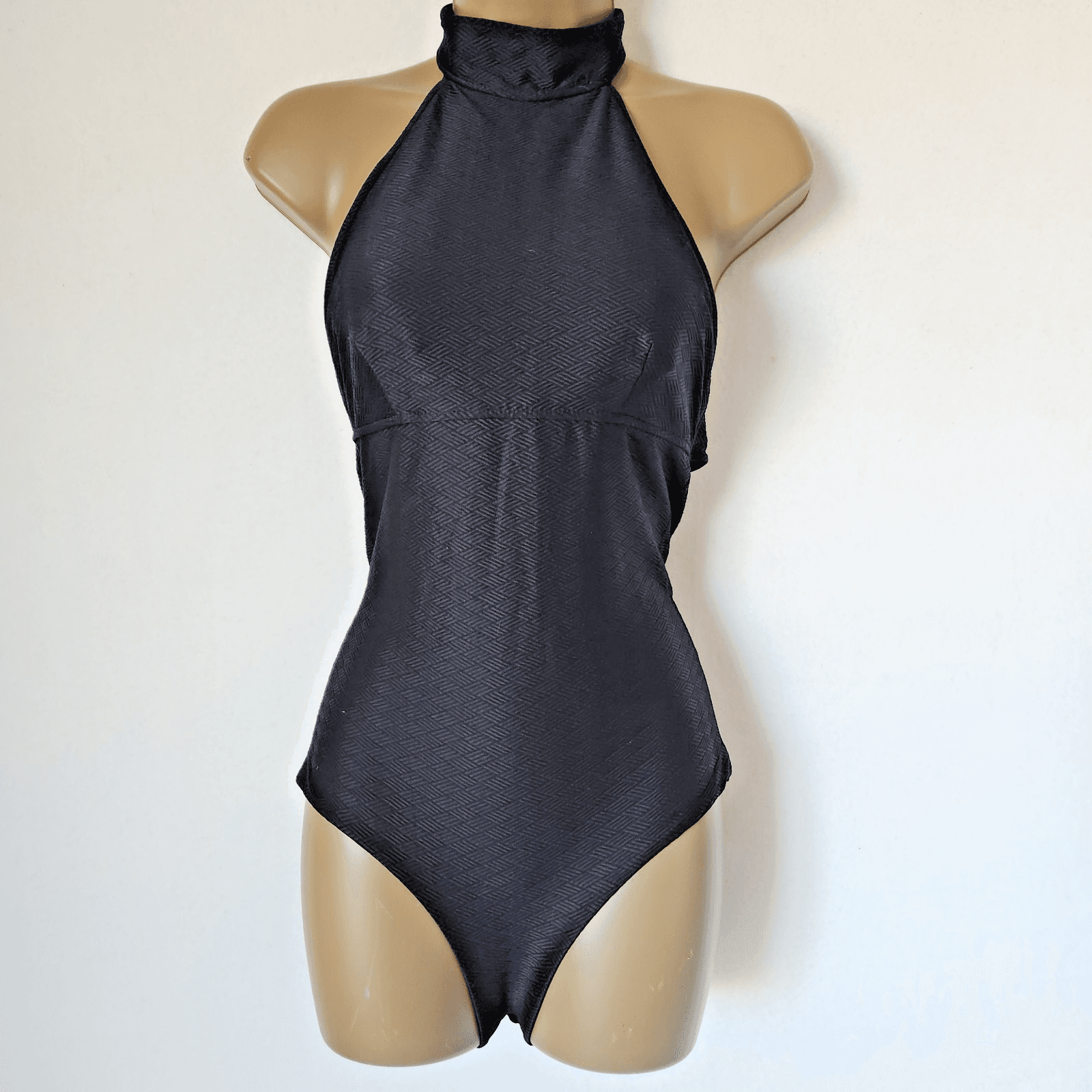 Onia One Piece Swimsuit Wireless Bra-Padded Halter Neck Texture Black Sz.L