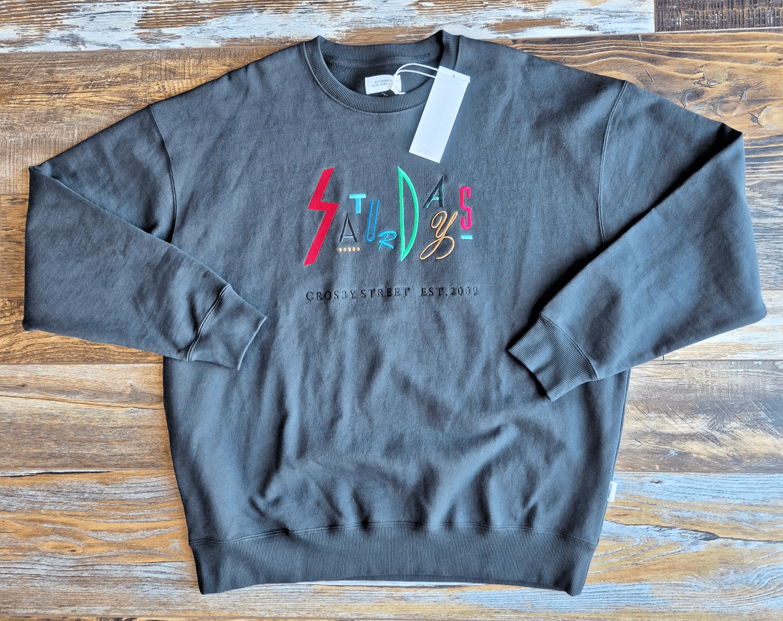 NWT Saturdays New York City Embroidered French Terry Sweatshirt Charcoal Men's L