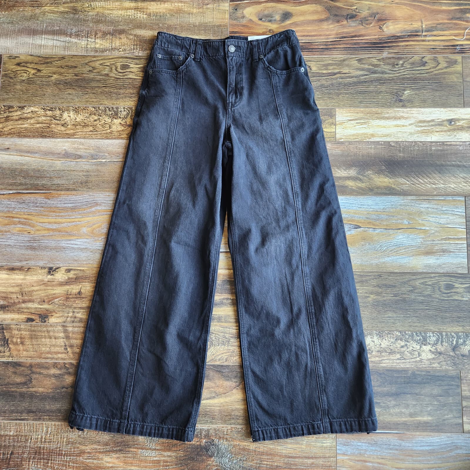NWT American Eagle Strigid Super High-Rise Ultra Wide Leg Jeans Black Women 4/27
