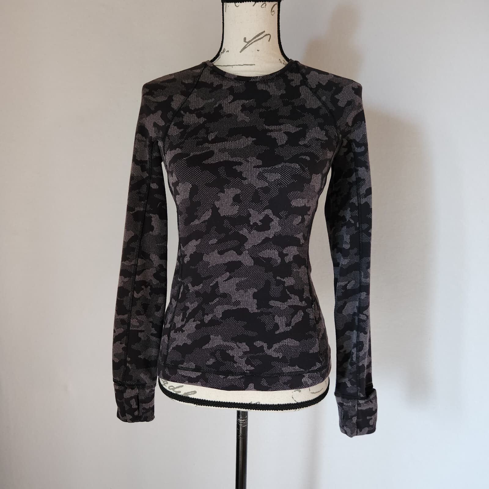 Lululemon Runderful Long Sleeve Heritage Camo Jacquard Black Lunar Rock Womens 4