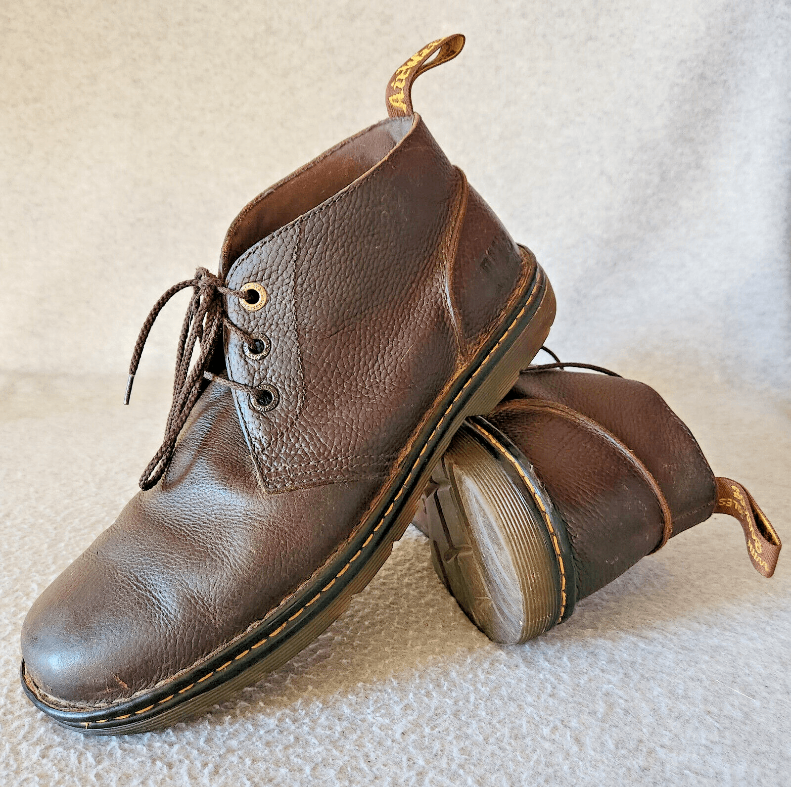 Dr.Martens Sussex Bear Track Chukka Boot Slip Resistant 3-Eye Brown Leather US11