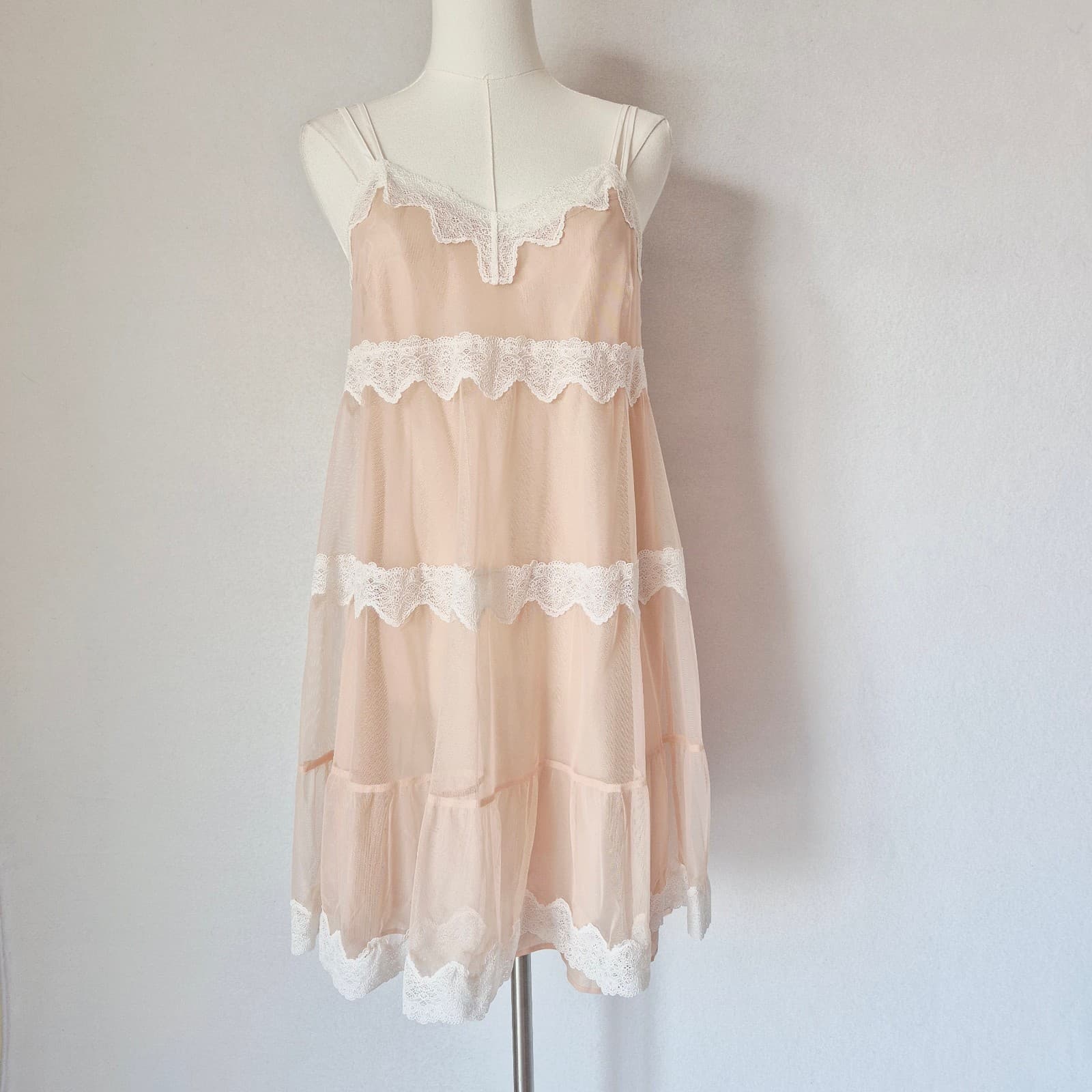 NWT Victoria's Secret 2 Piece Mesh Lace Mini Chemise Slip Dress Cream Nude Sz.M