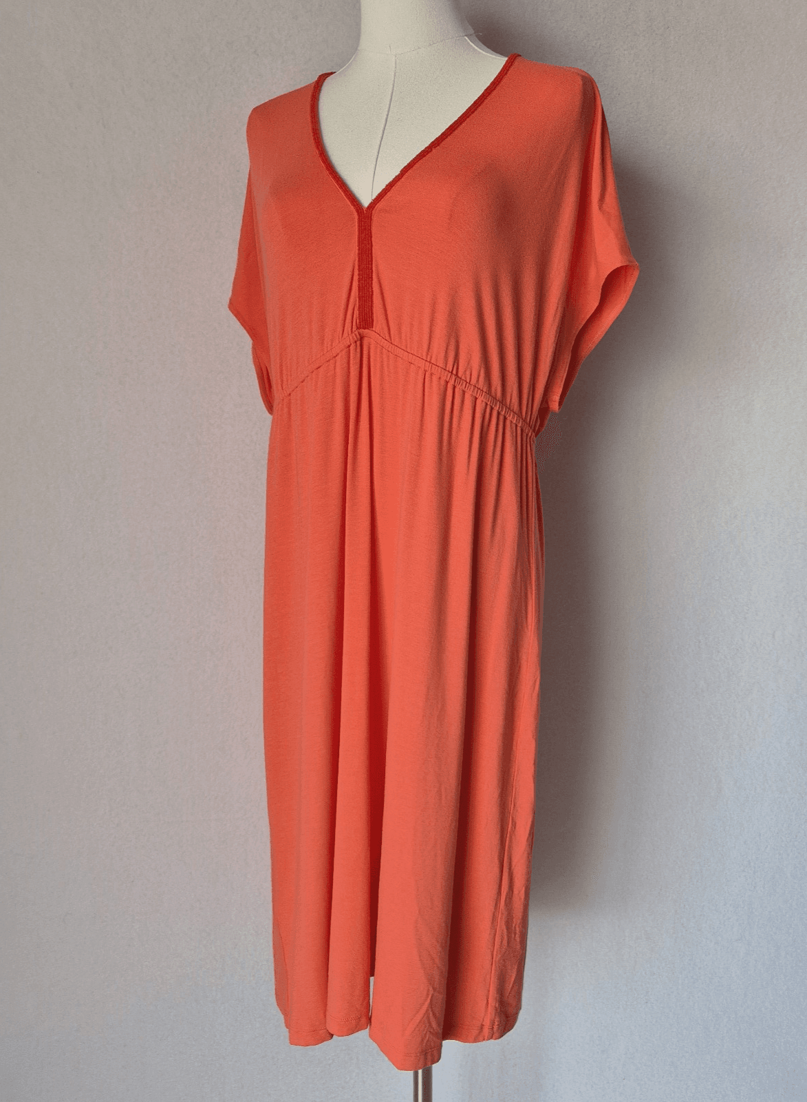 Tommy Bahama Beaded Neck-Line Beach Resort Midi Dress Stretch Jersey Orange Sz.L