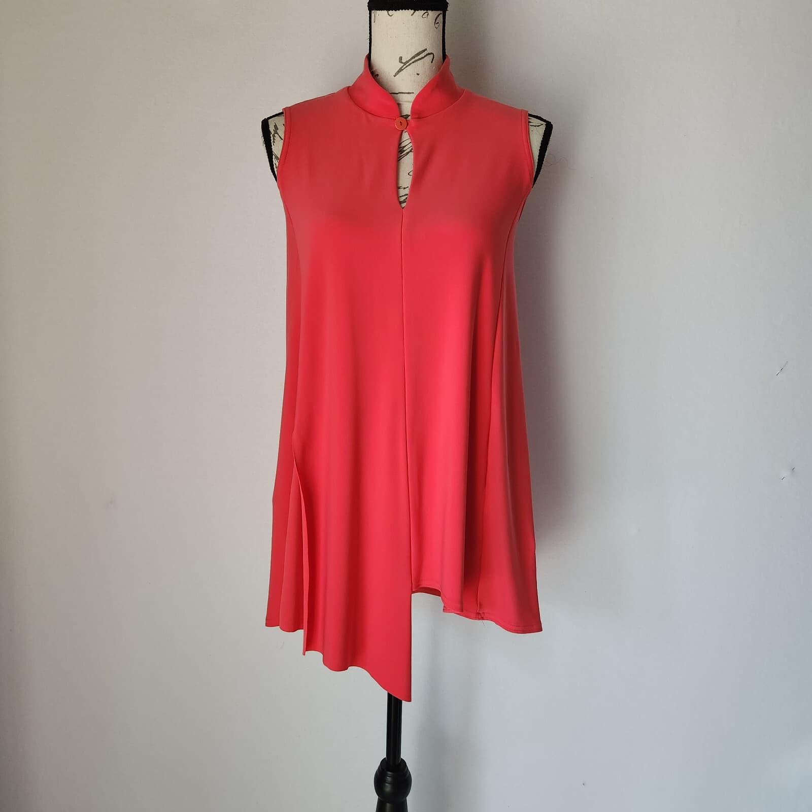 Sympli Lagenlook Hi-Low Top Key-Hole Sleeveless Mandarin Neck Knit Coral Women 6