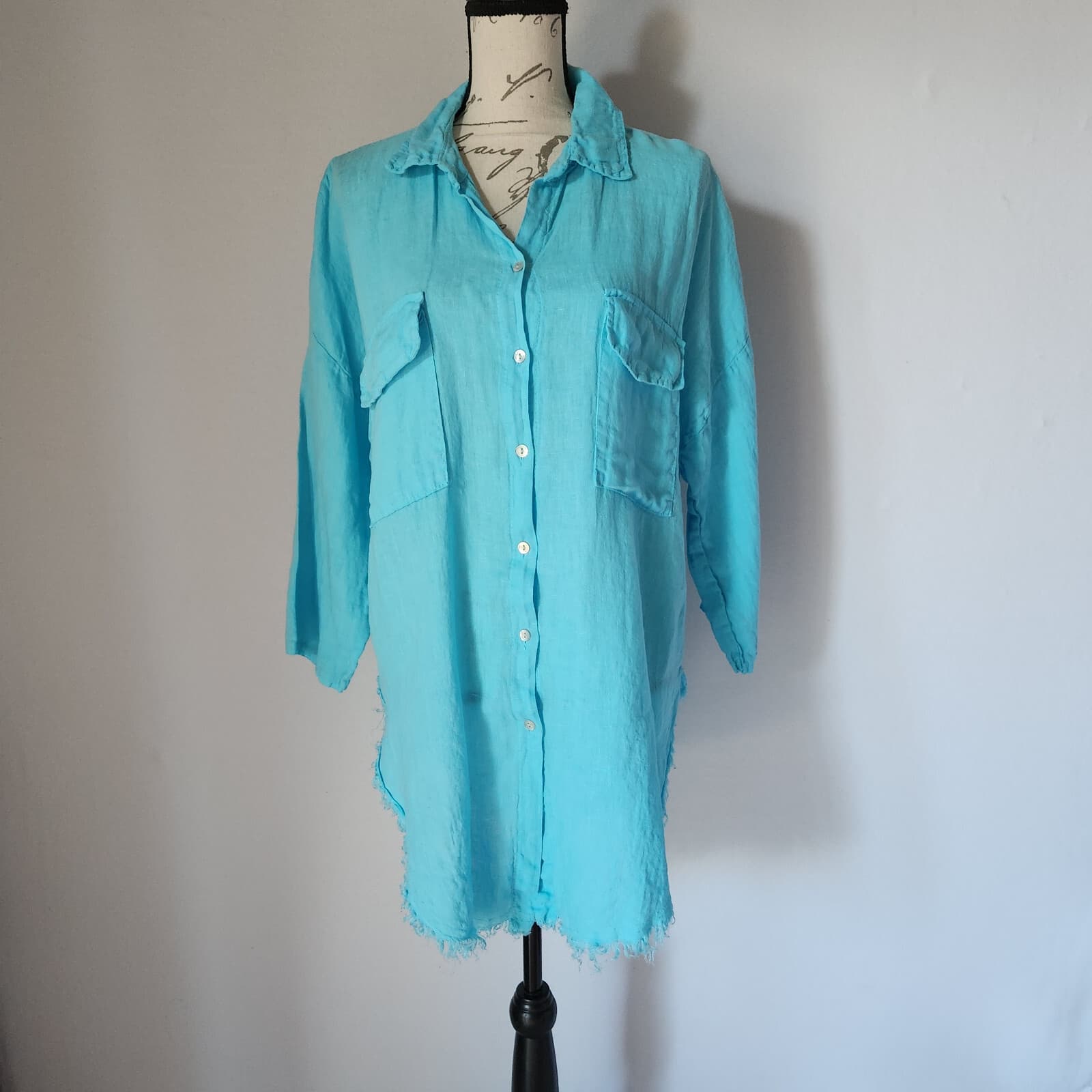 Made in Italy Linen Tunic Button-Down Shirt 3/4 Sleeve Frayed Hem Blue Bust 50"