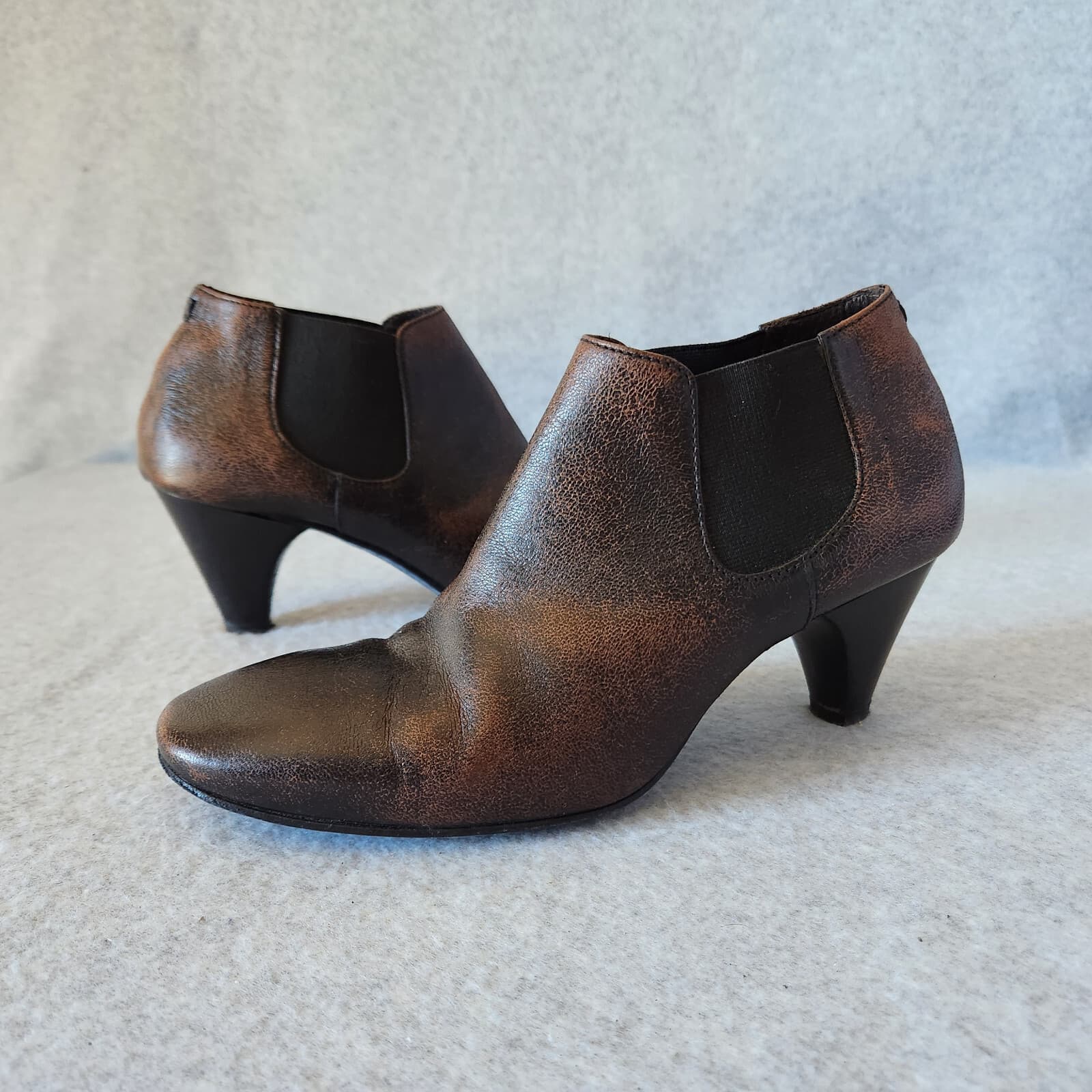 Raparo Made in Italy Leahter Chelsea Ankle Boots 2.5" Heel Brown Women EU37