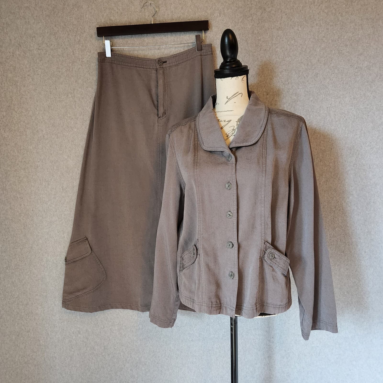 Vintage J.Jill 2 Piece of Jacket Midi A-Line Skirt Pocket Brown Tencel Women M