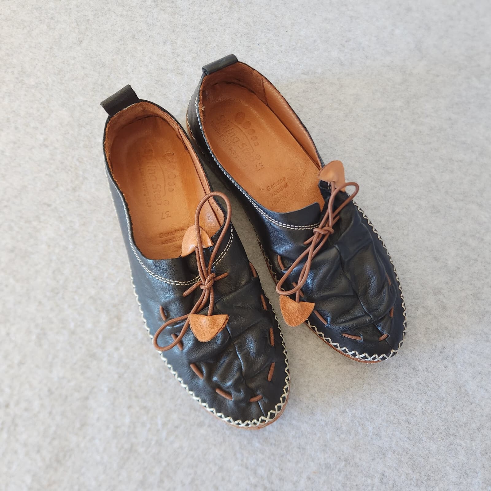 Spring Step Berna Elastic Vamp-Tie Leather Loafers Flexible Black Women EU37